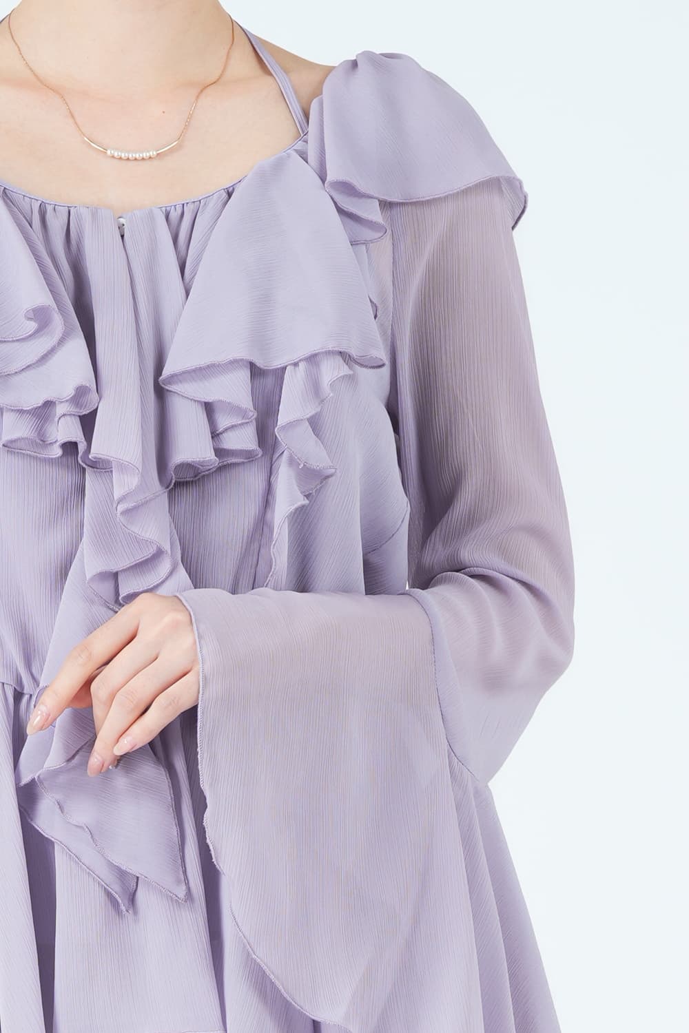 ラッフルデザイントップス&times;フレアラベンダーパンツドレス