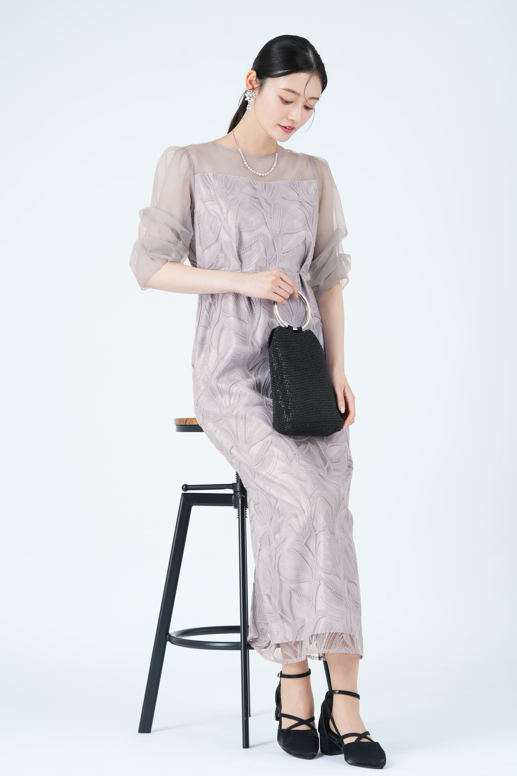 リーフ柄レース刺繍ラベンダーグレードレス