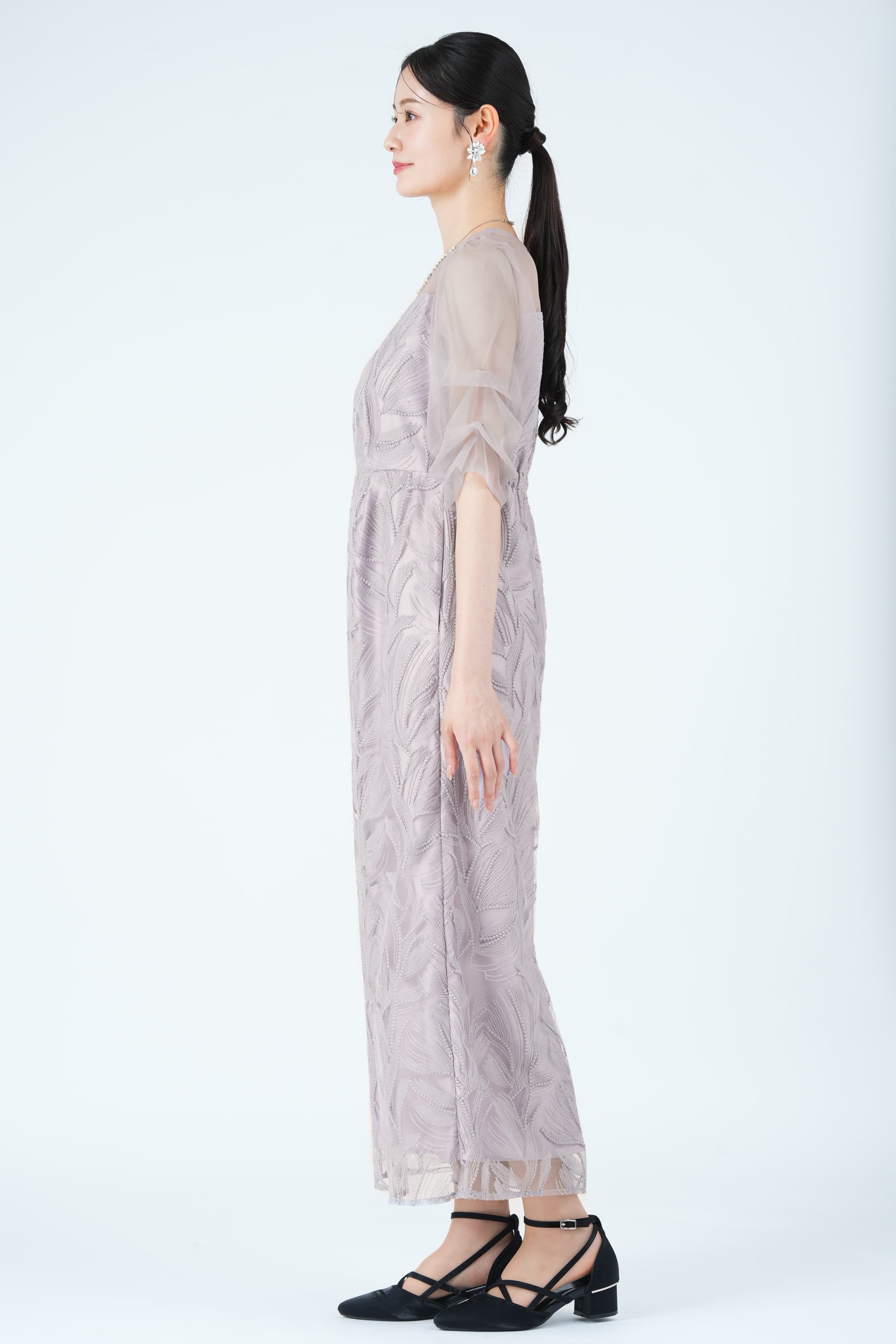 リーフ柄レース刺繍ラベンダーグレードレス