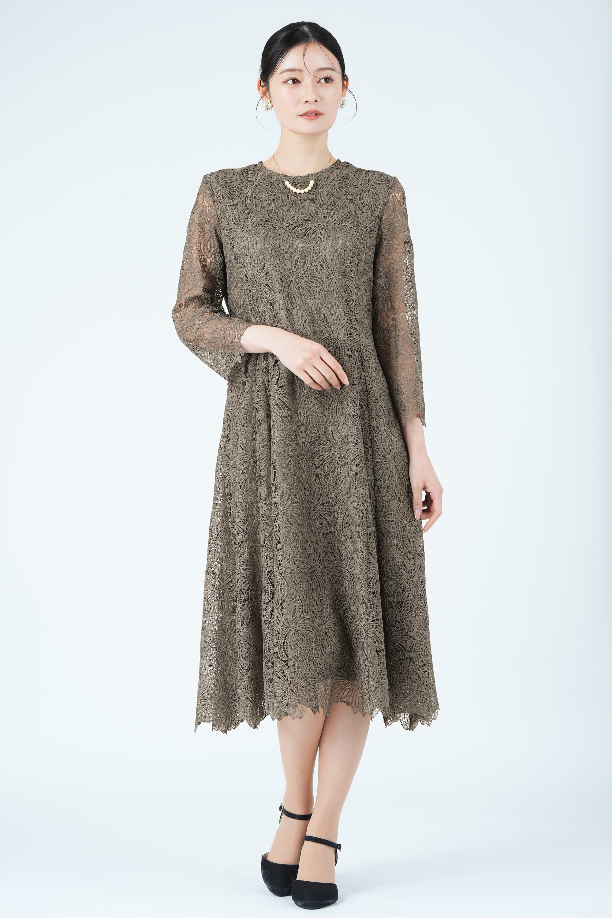 リボンブーケモチーフ総レースブラウンドレス