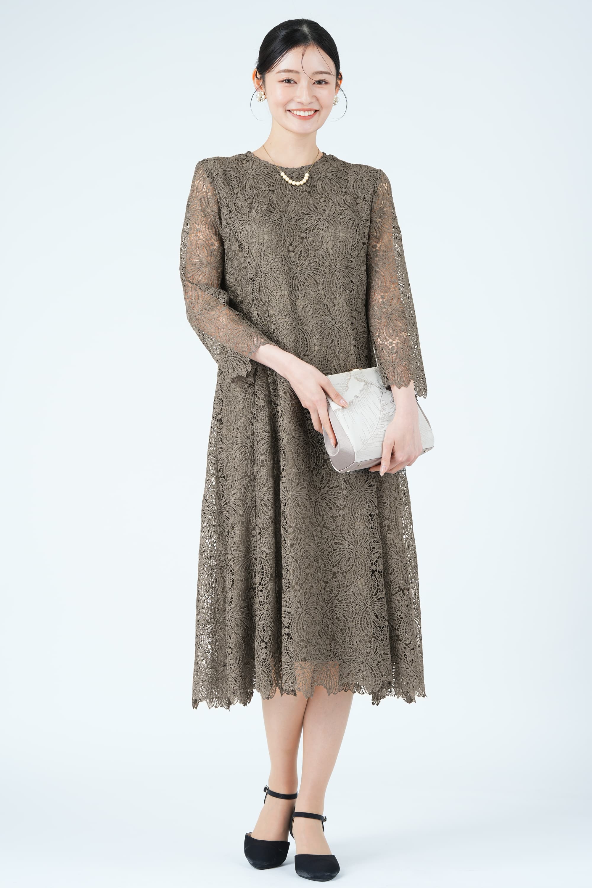 リボンブーケモチーフ総レースブラウンドレス