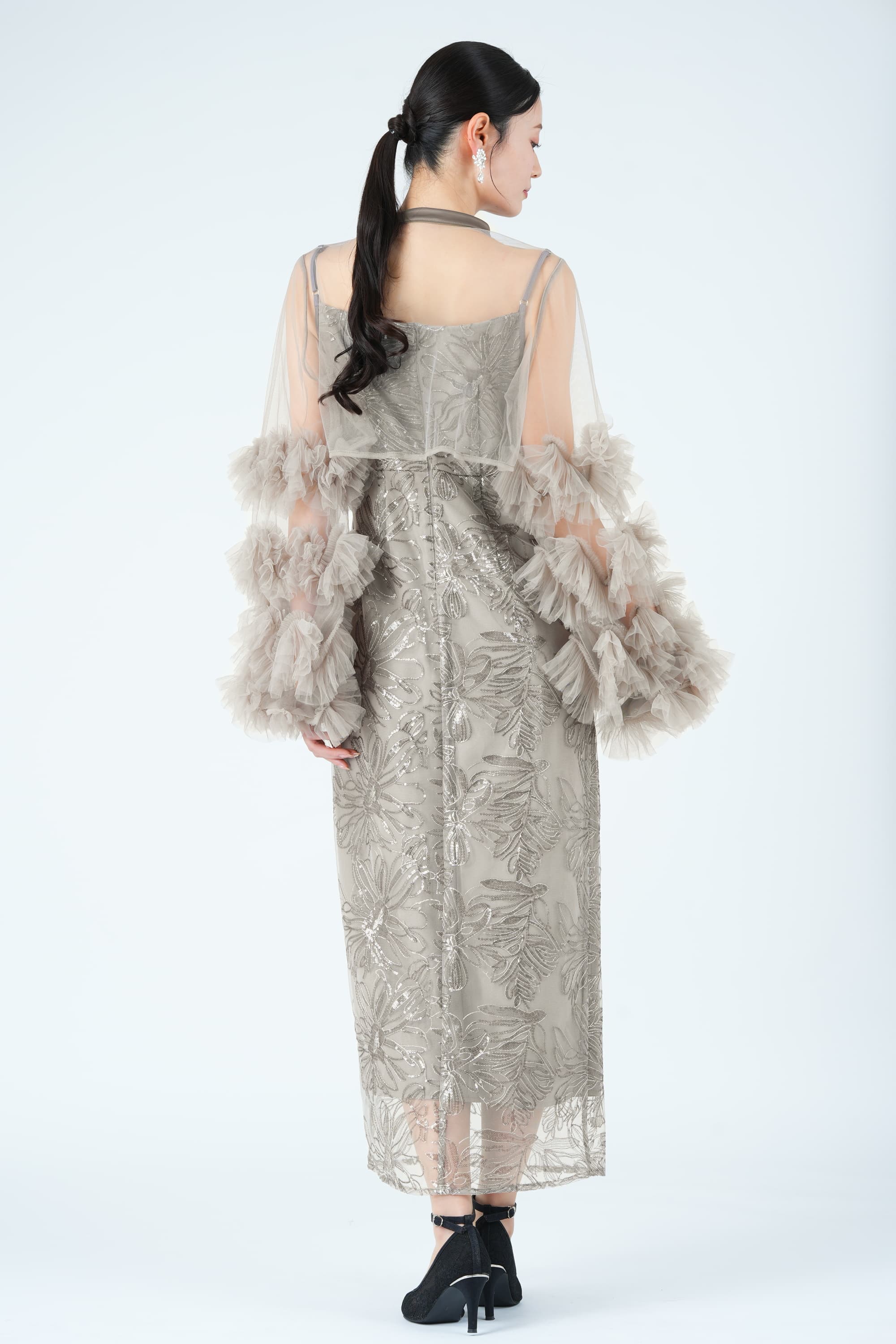 フラワー刺繍フリルスリーブリボンタイグレードレス