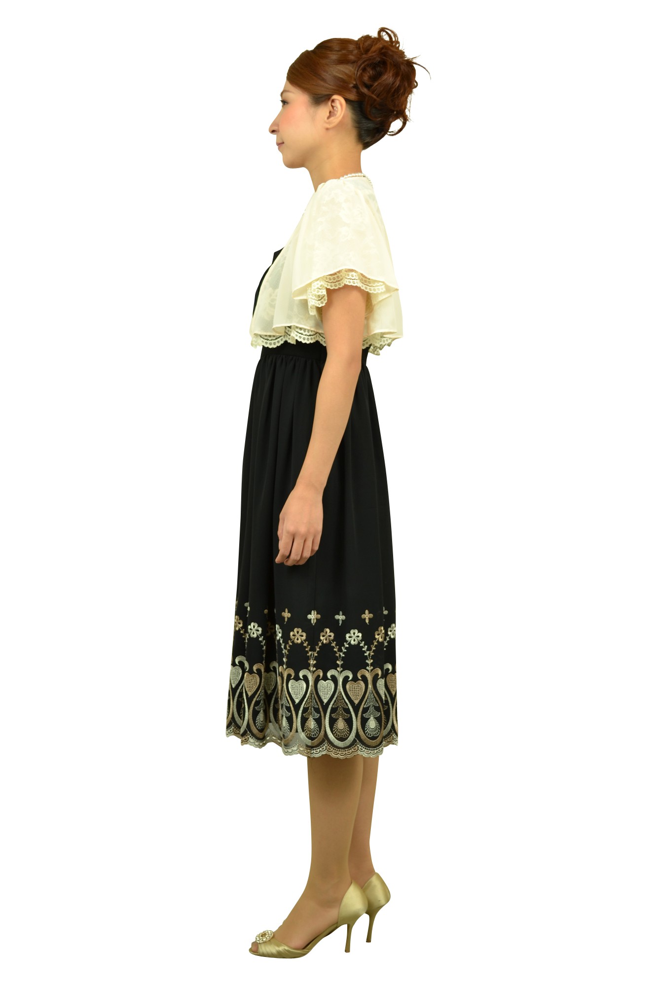 ブラック裾刺繍ミディドレスセット