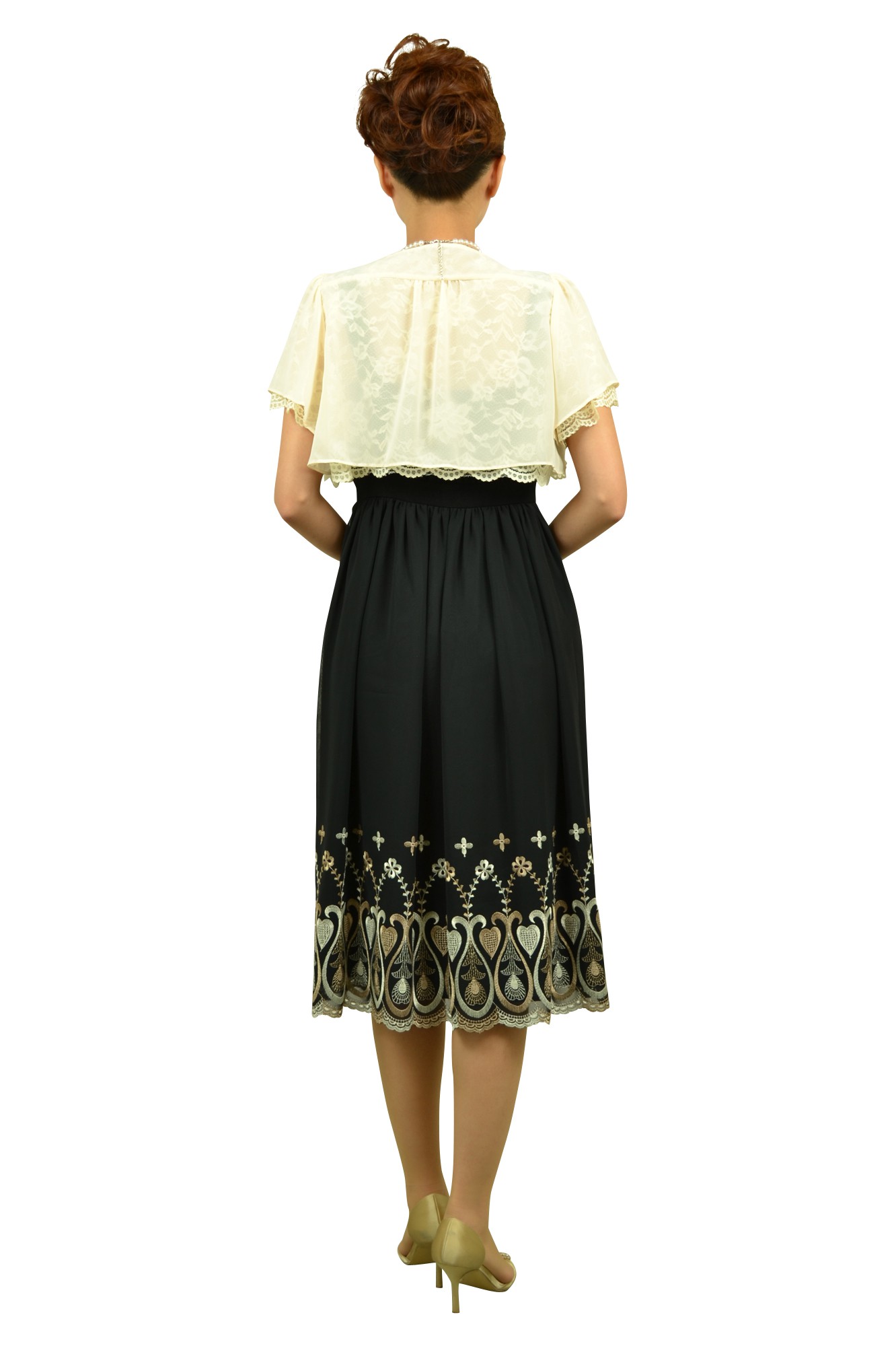 ブラック裾刺繍ミディドレスセット