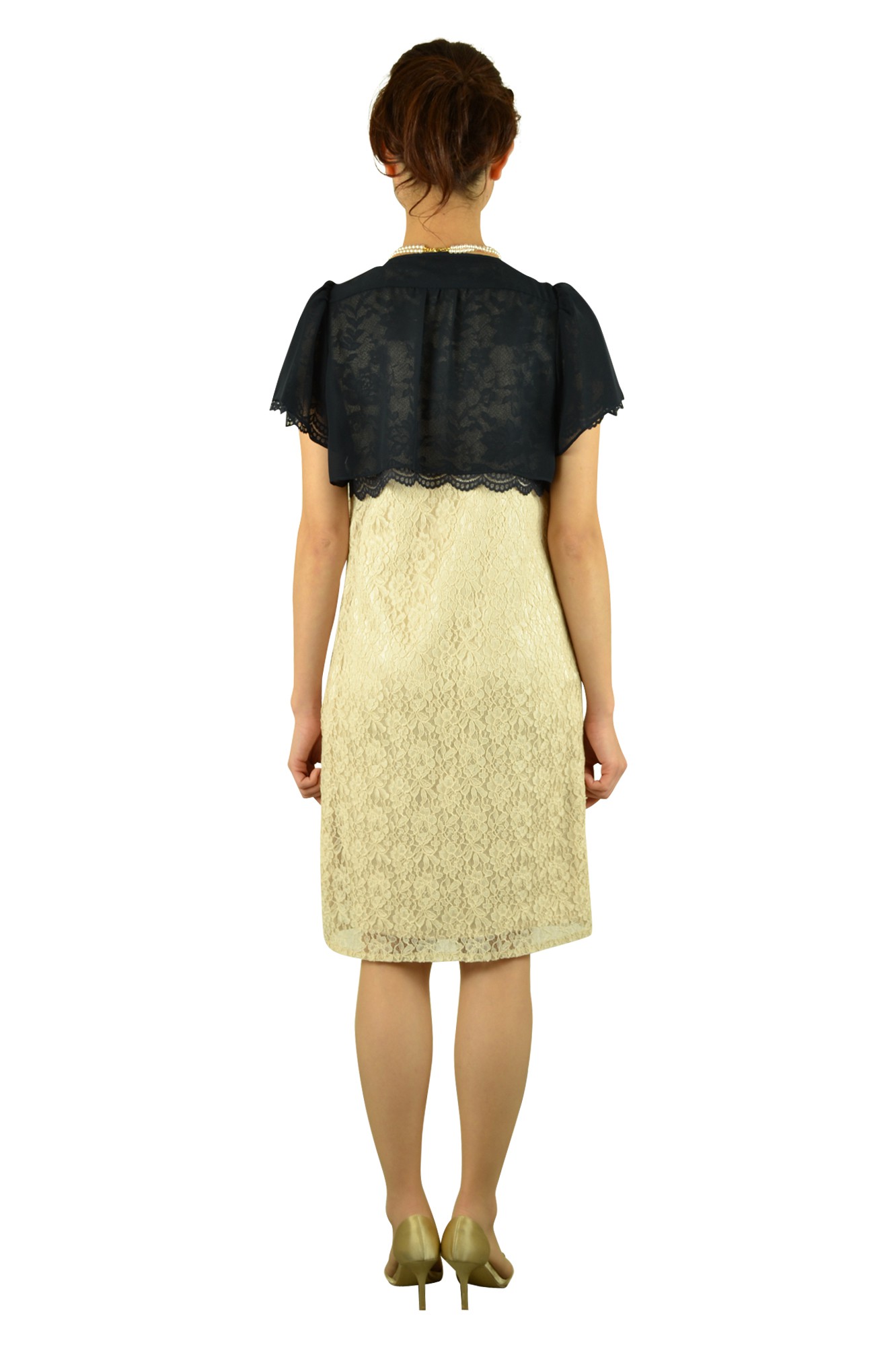 バックレースベージュドレスセット