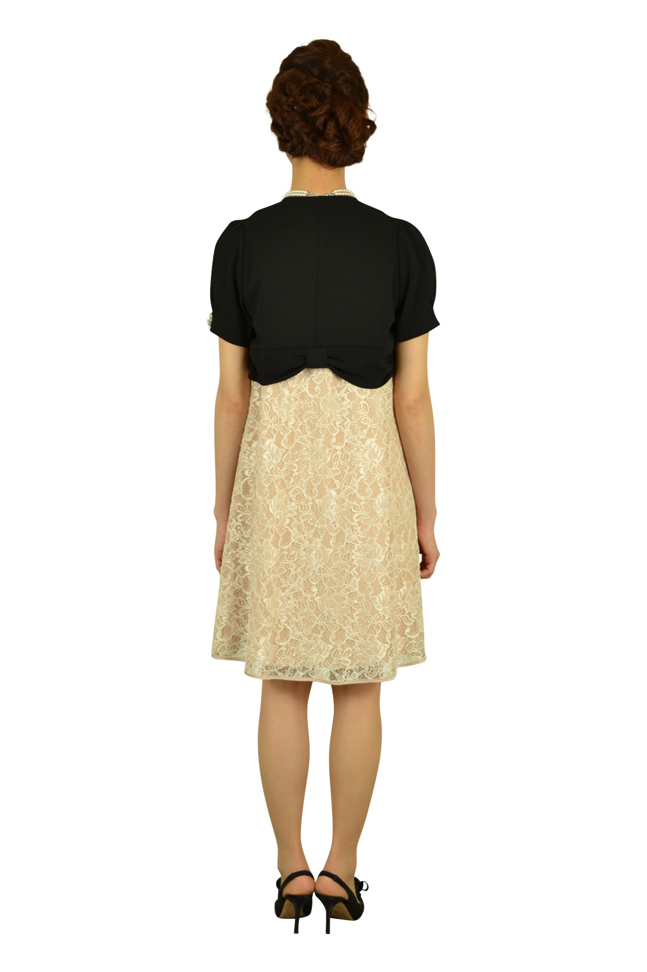 ピンクベージュ総レースドレスセット