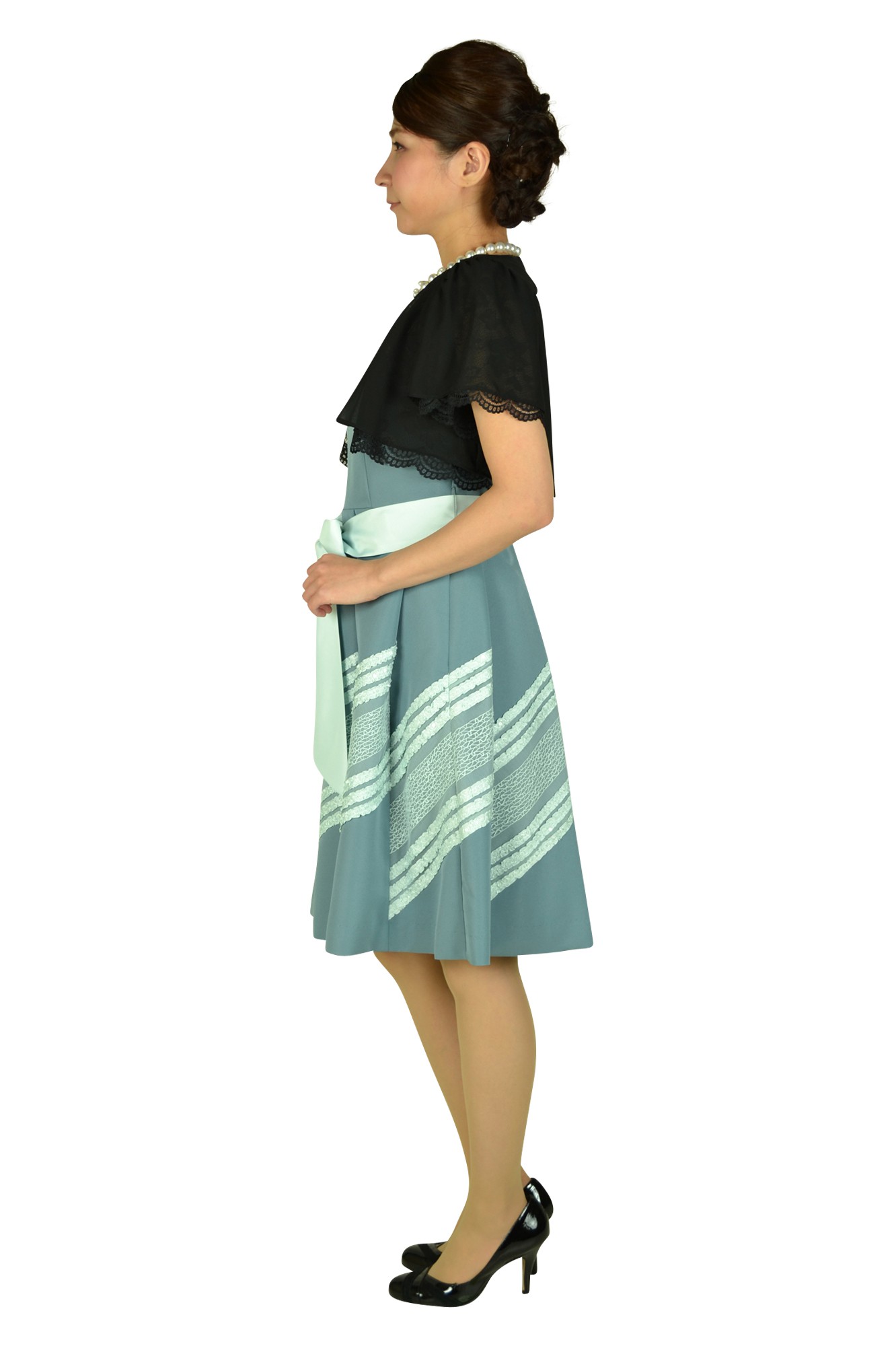 ミルキーグリーンフィットアンドフレアドレスセット