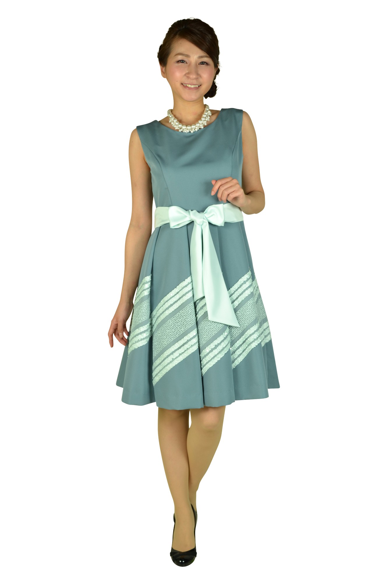 ミルキーグリーンフィットアンドフレアドレスセット