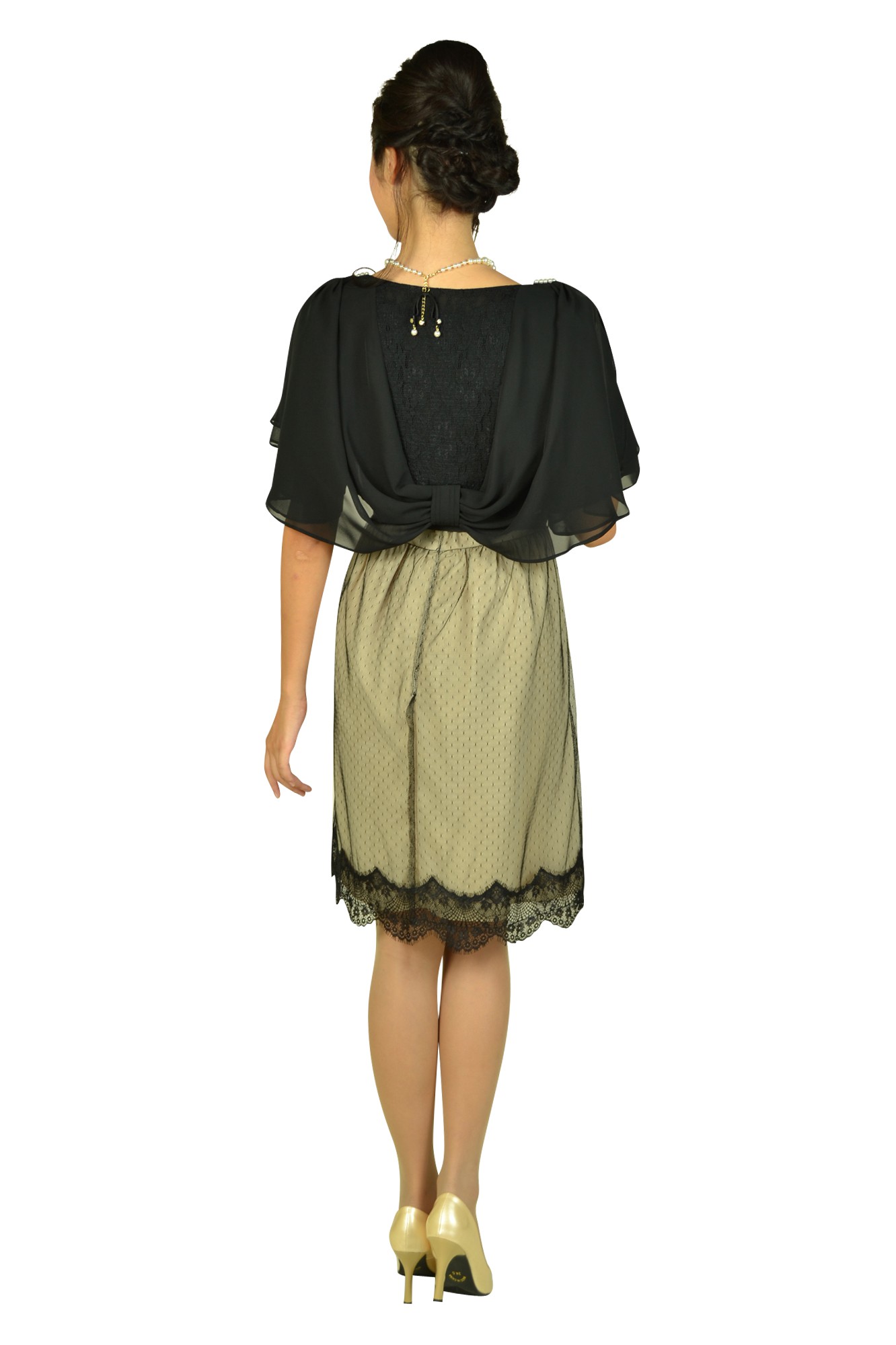 ドット柄風レースベージュ&times;ブラックドレスセット