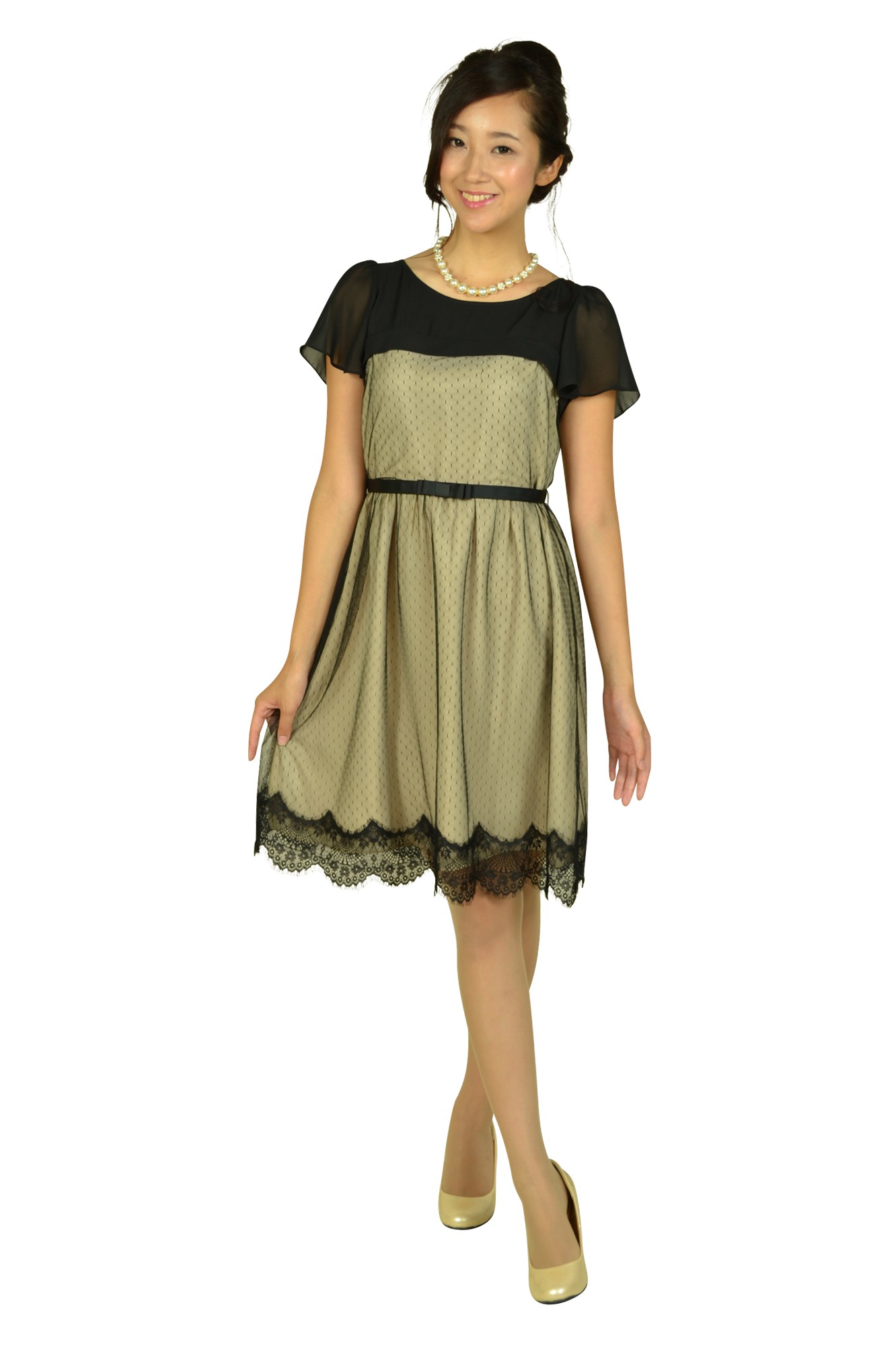 ドット柄風レースベージュ&times;ブラックドレスセット