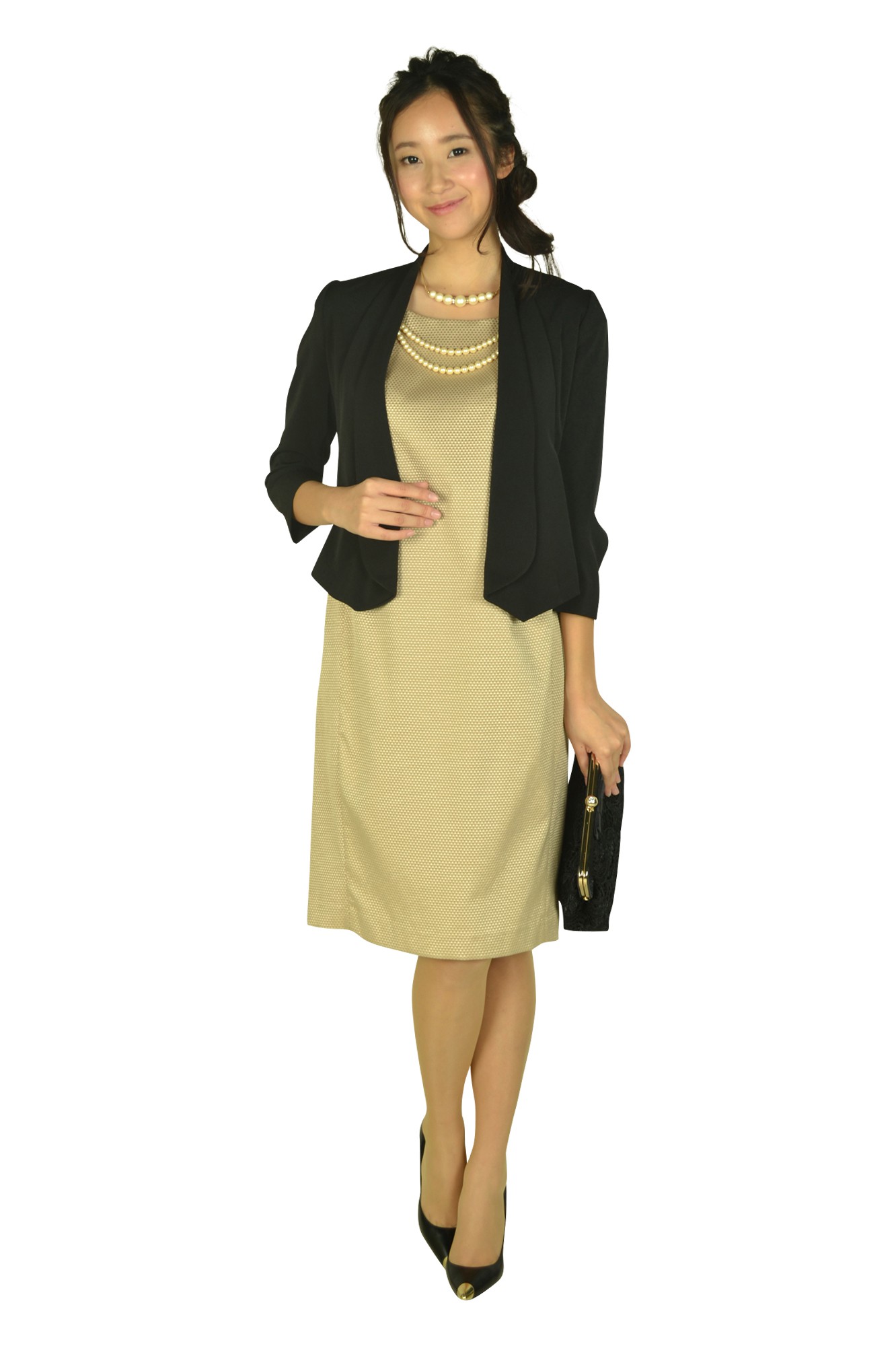 パール飾り付きベージュドレスセット