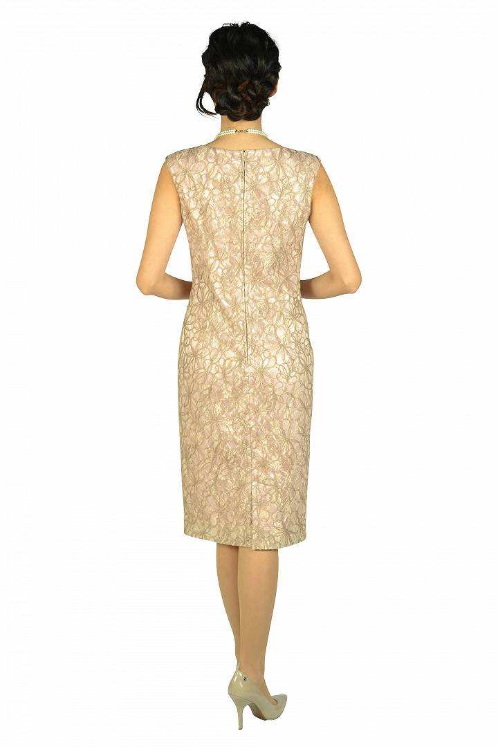 光沢糸レースピンクベージュドレス