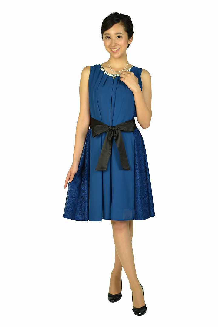 Aライン首元ビジュブルードレスセット