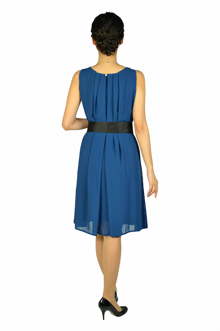 Aライン首元ビジュブルードレスセット