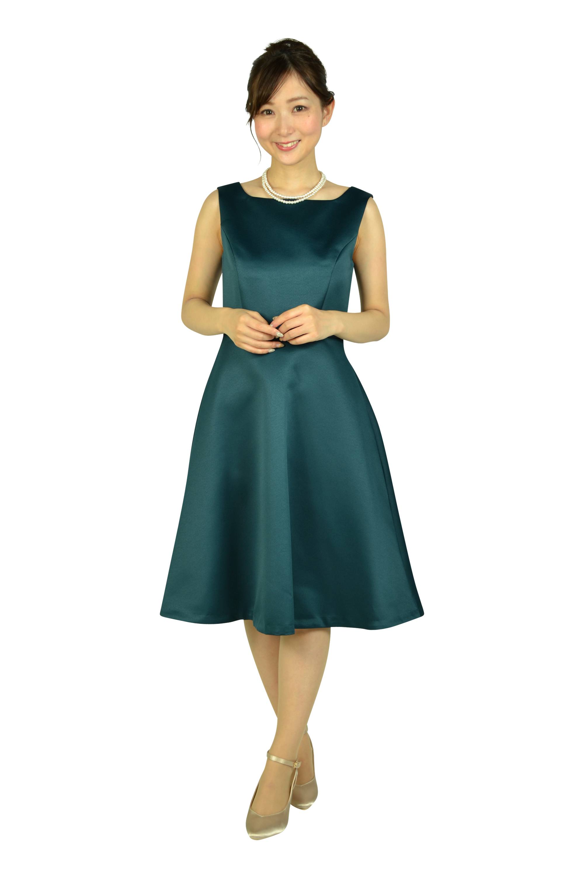 上品シンプルグリーンドレスセット