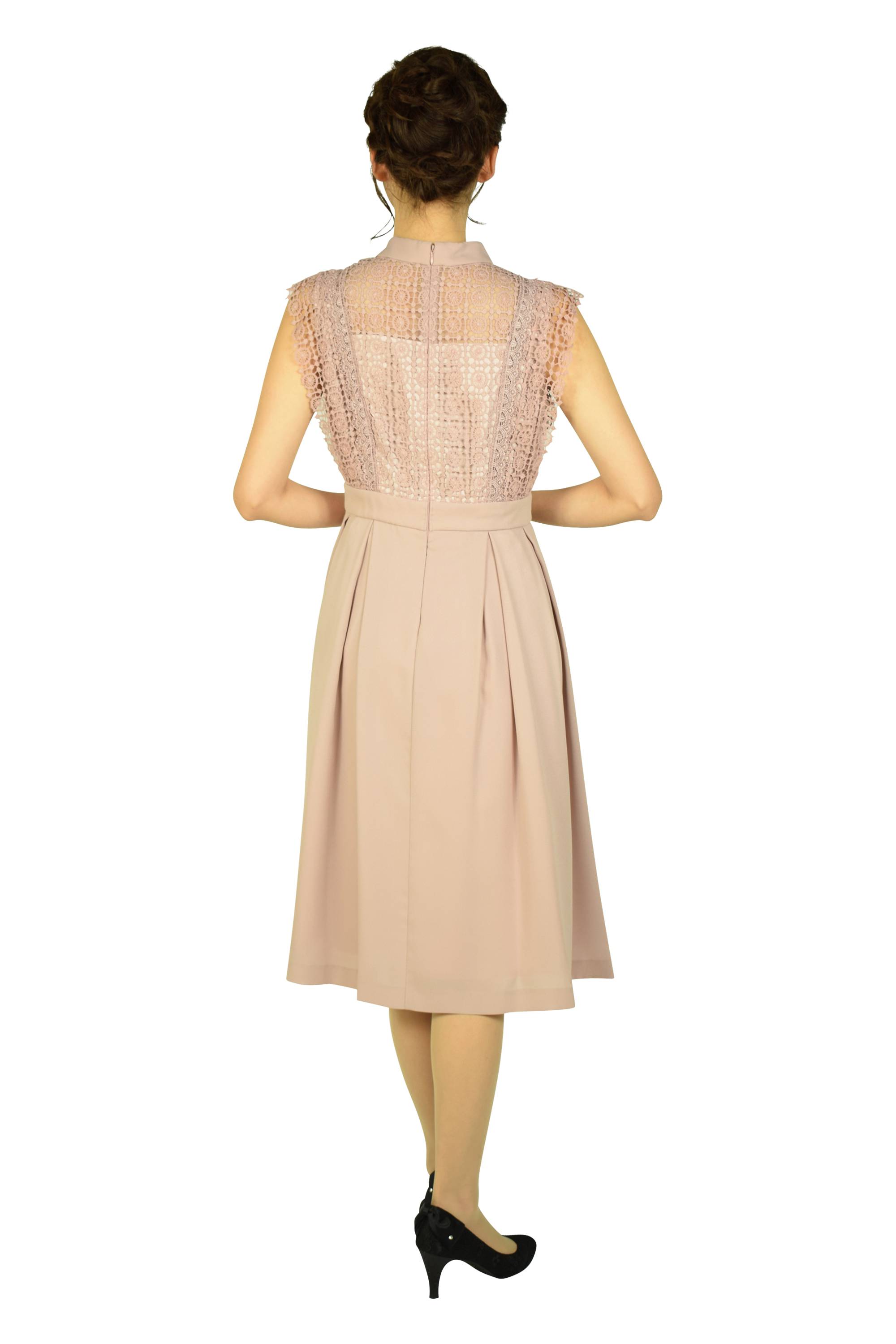 サークルレースピンクベージュドレスセット