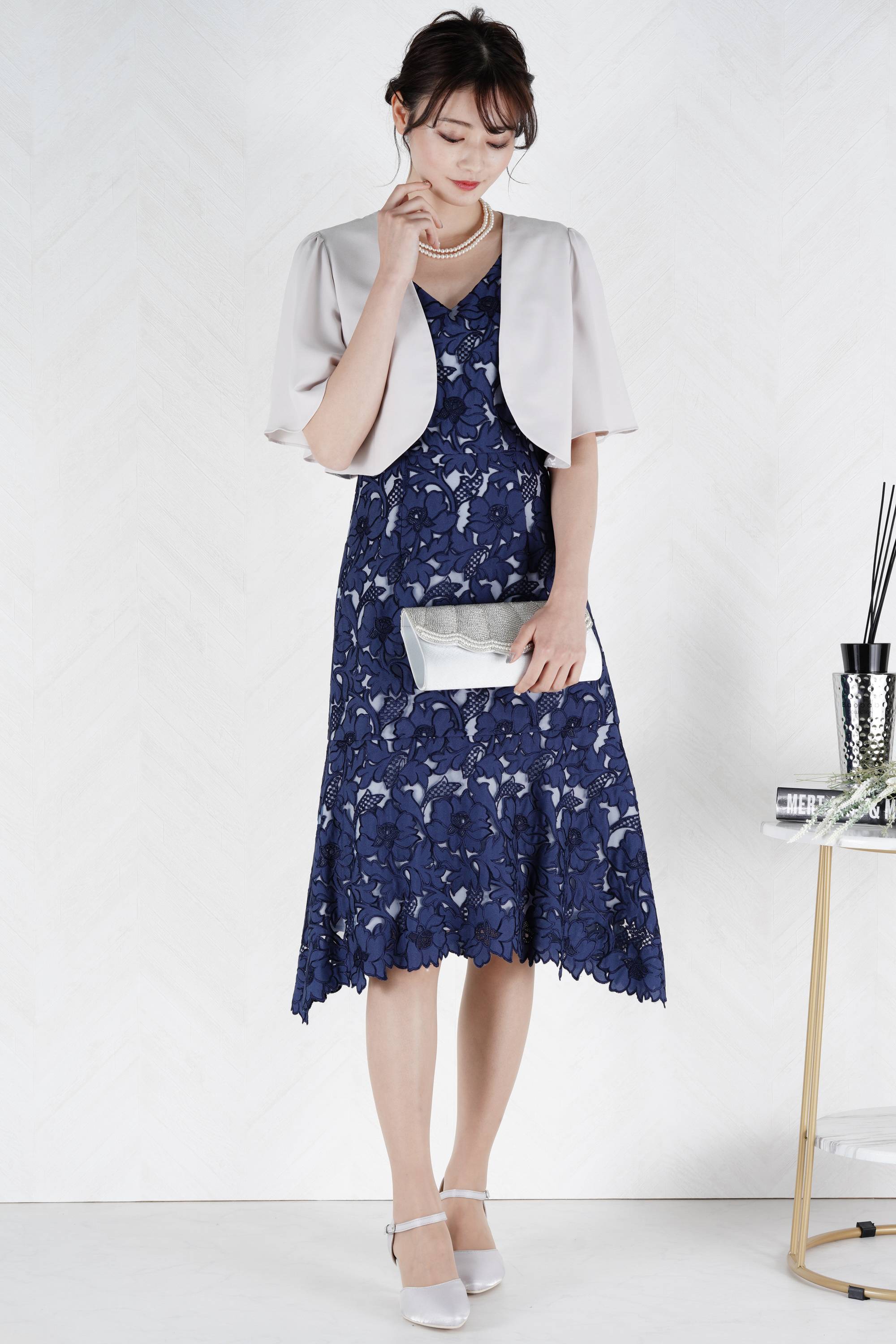 スカラップビーズ＆パールシルバーバッグ