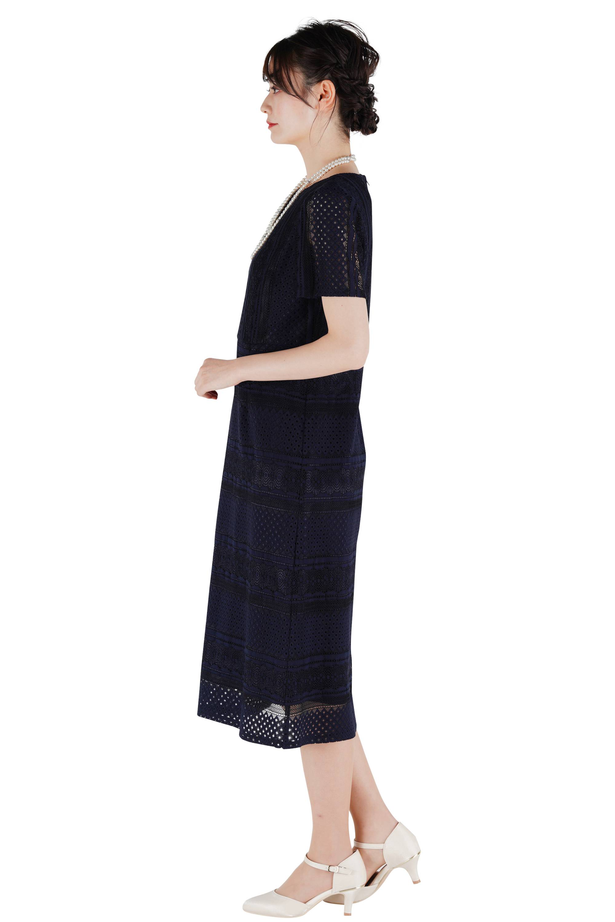 上品総レースネイビードレスセット