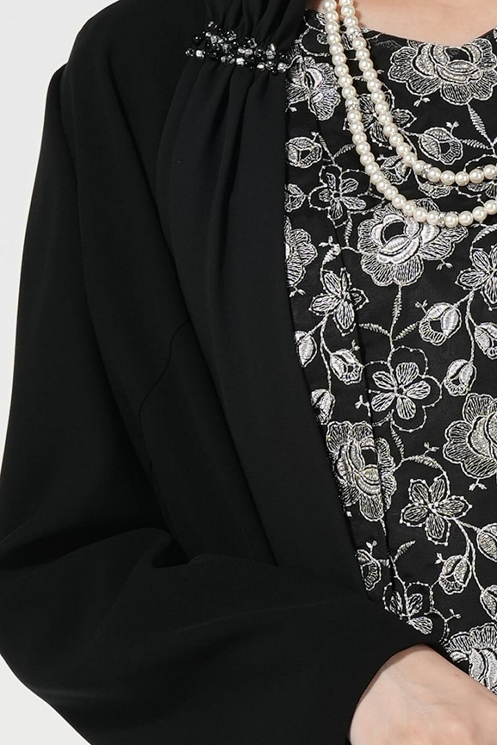 エレガント刺繍ブラックパンツドレスセット