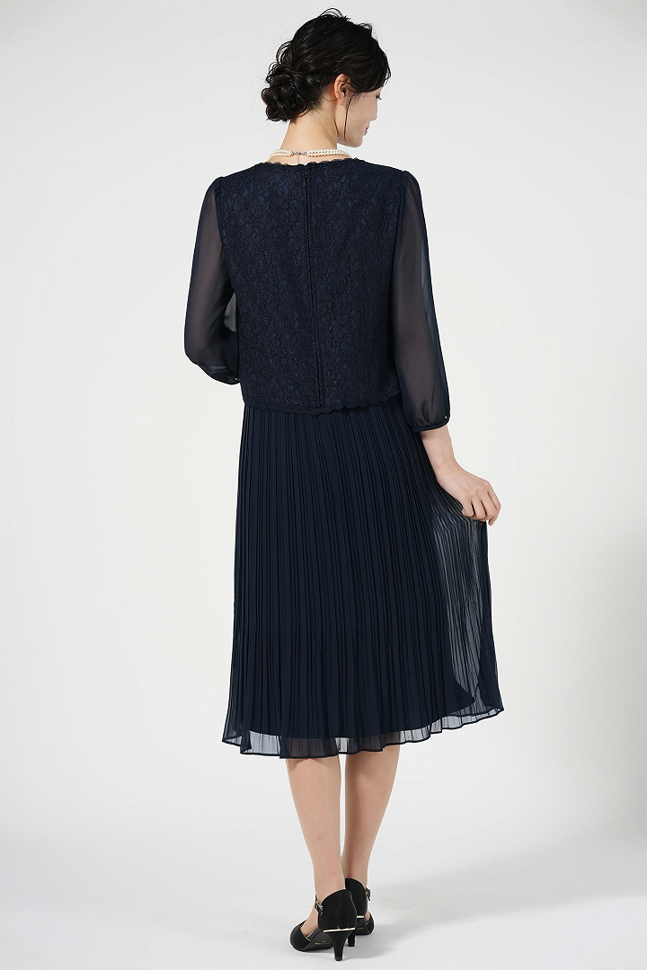 品ありプリーツネイビードレスセット