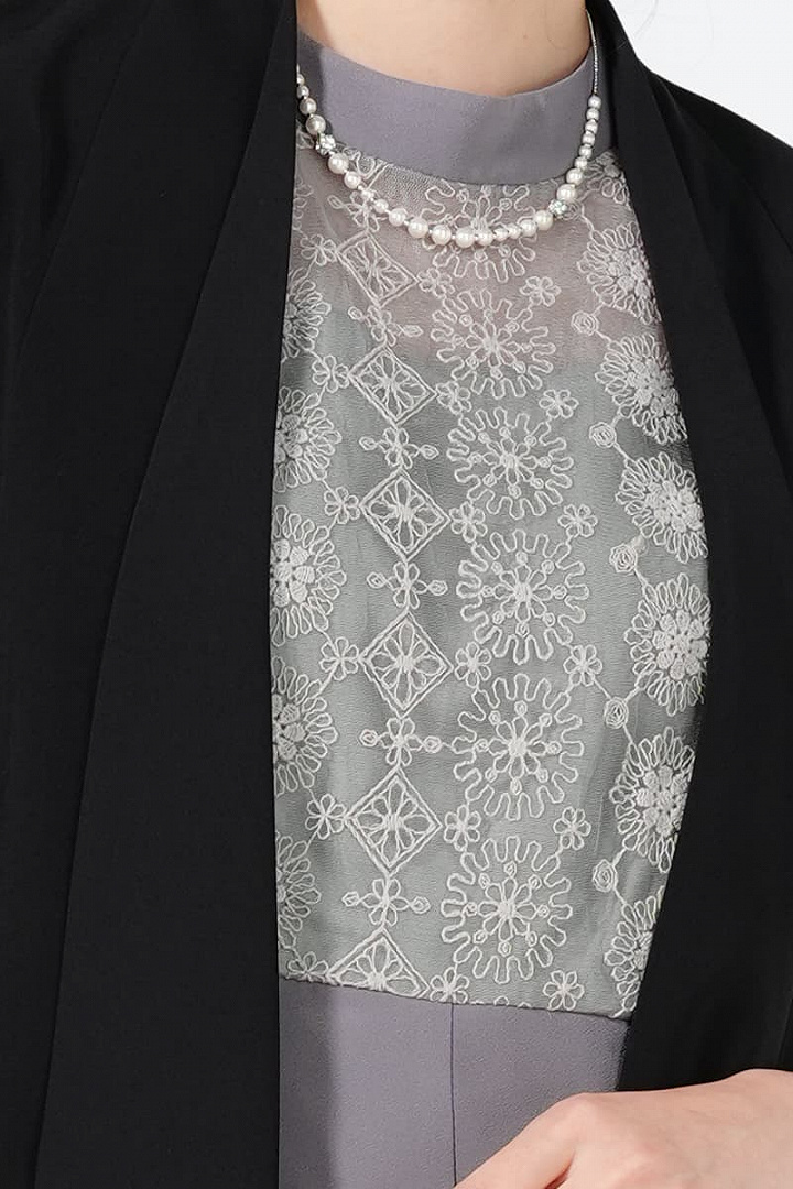 レース刺繍ライトグレーワイドパンツドレスセット