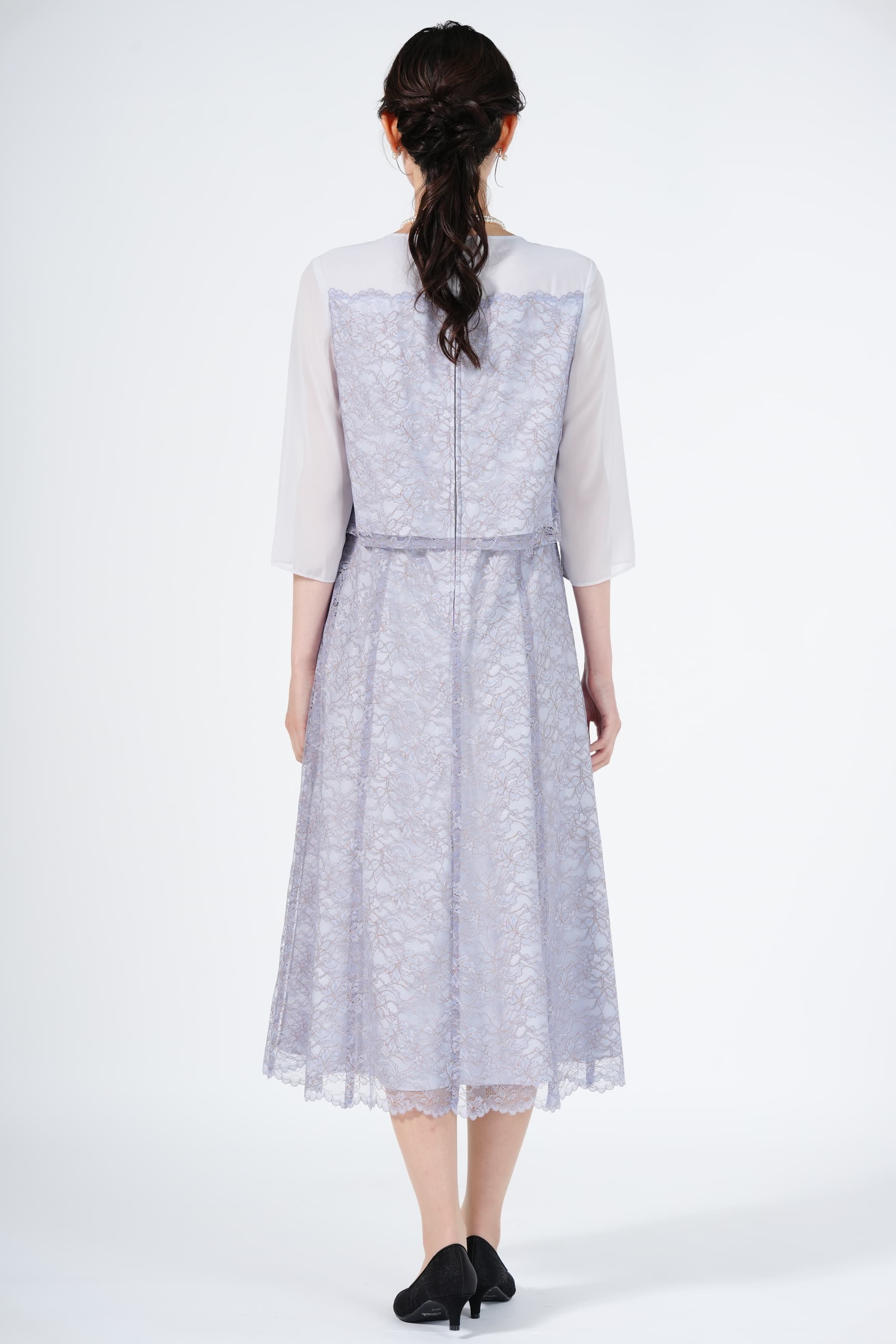 スカラップ裾レースくすみブルードレス