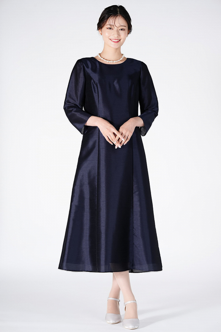 シャンタン品ありネイビードレスセット