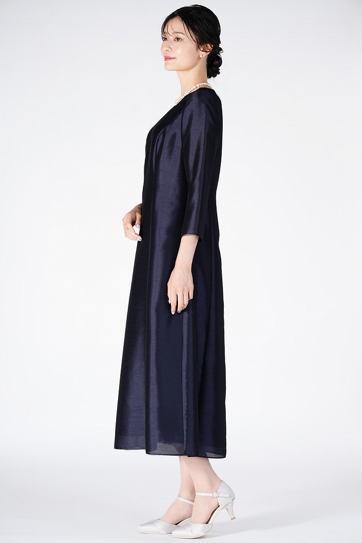 シャンタン品ありネイビードレスセット