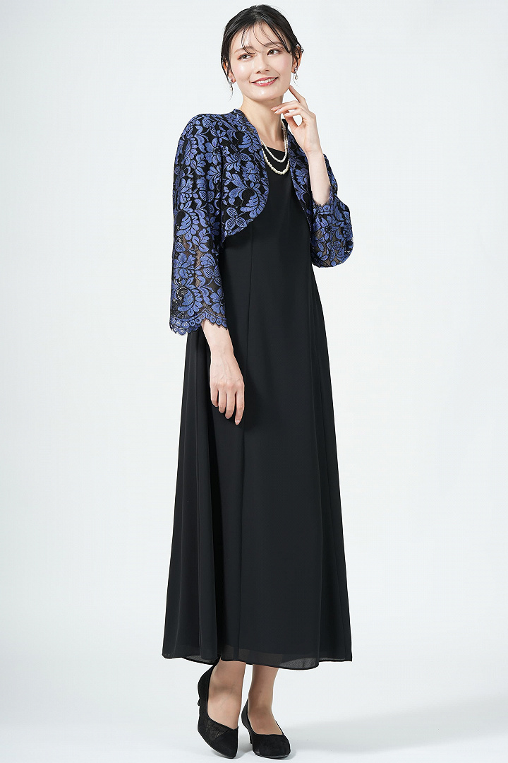 ラッセルフラワーブルー刺繍×ブラックドレスセット