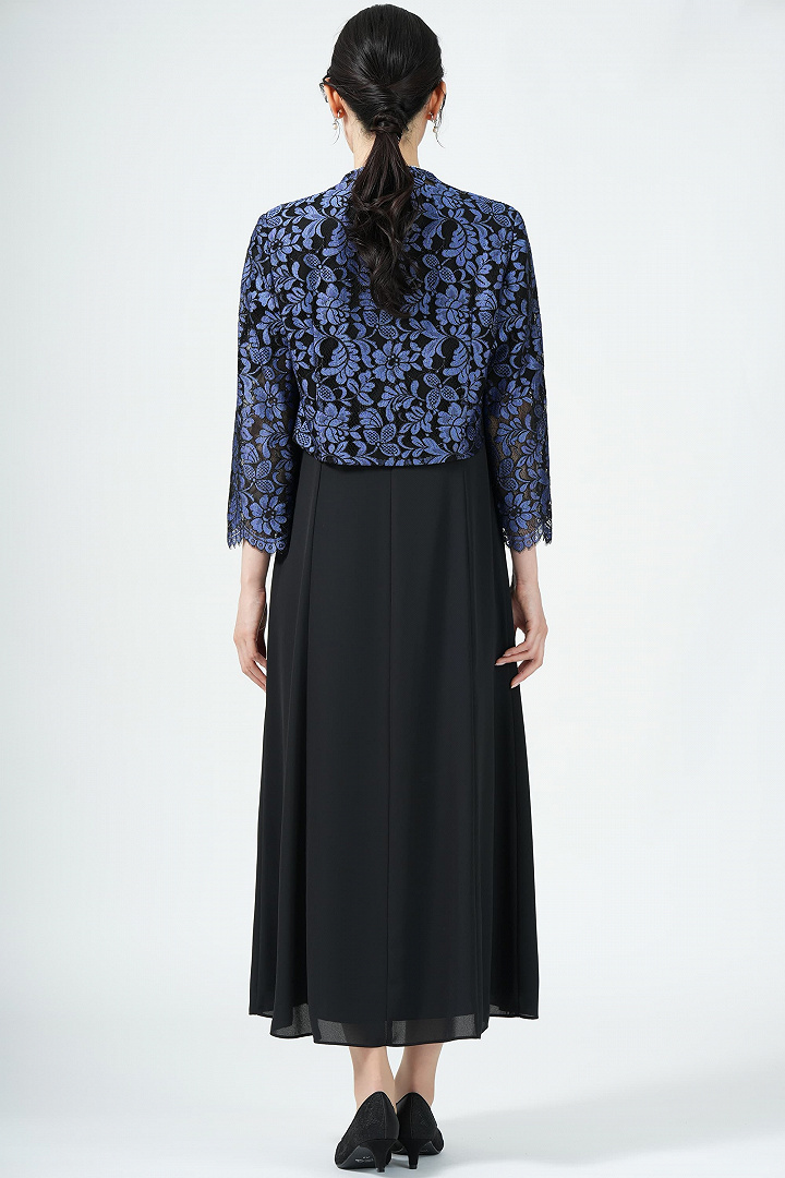 ラッセルフラワーブルー刺繍×ブラックドレスセット