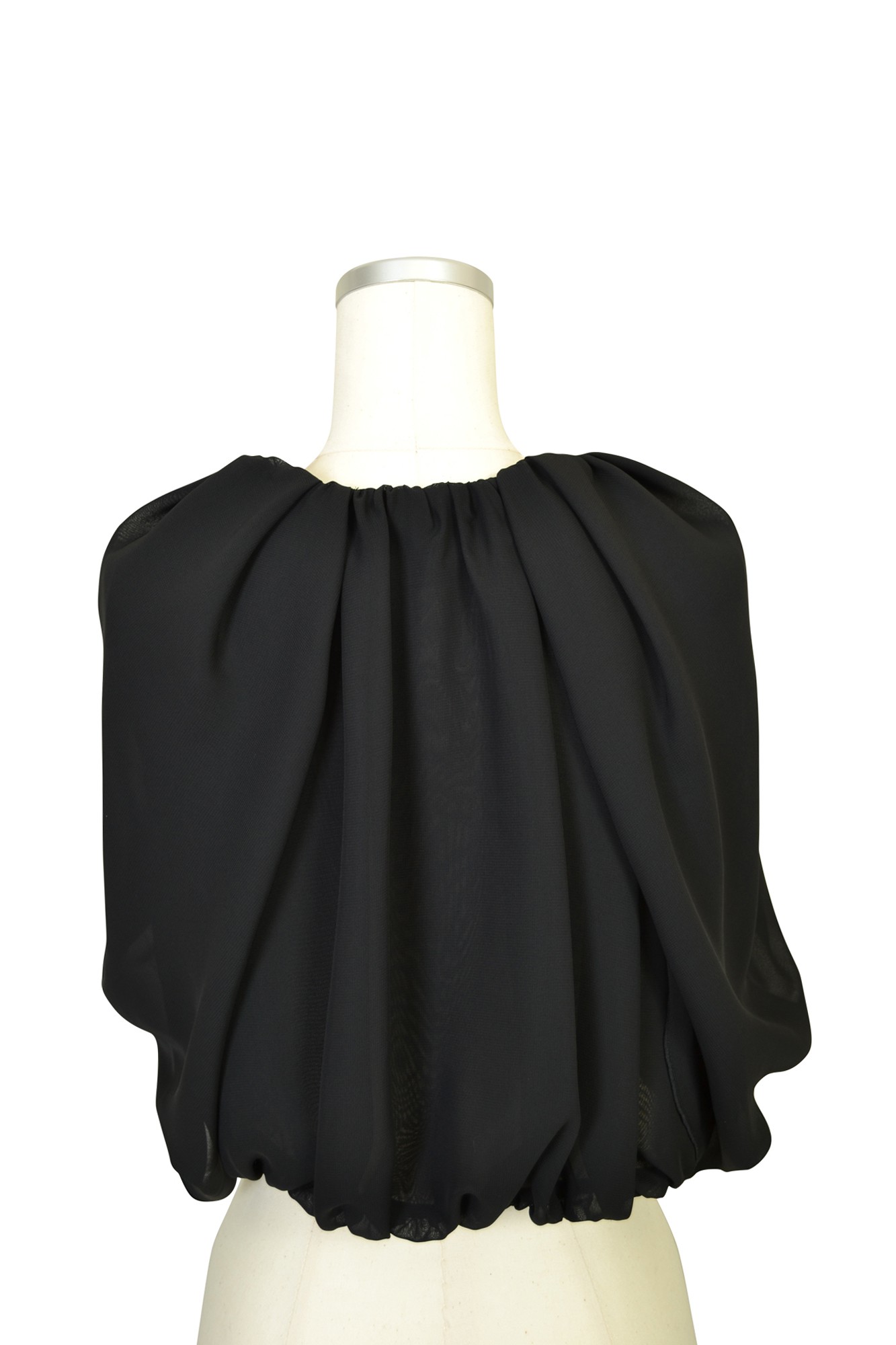 ふんわりブラックボレロ