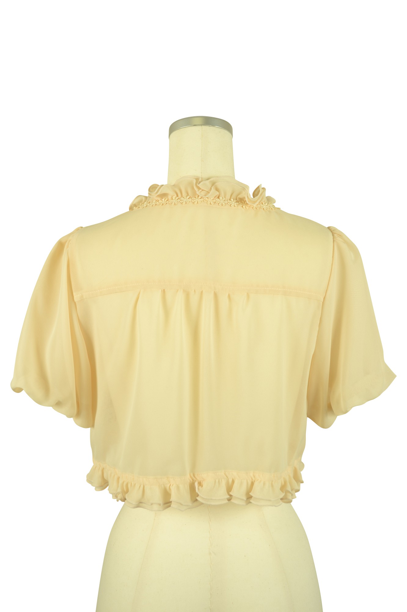 ふんわりパフスリーブアイボリーボレロ