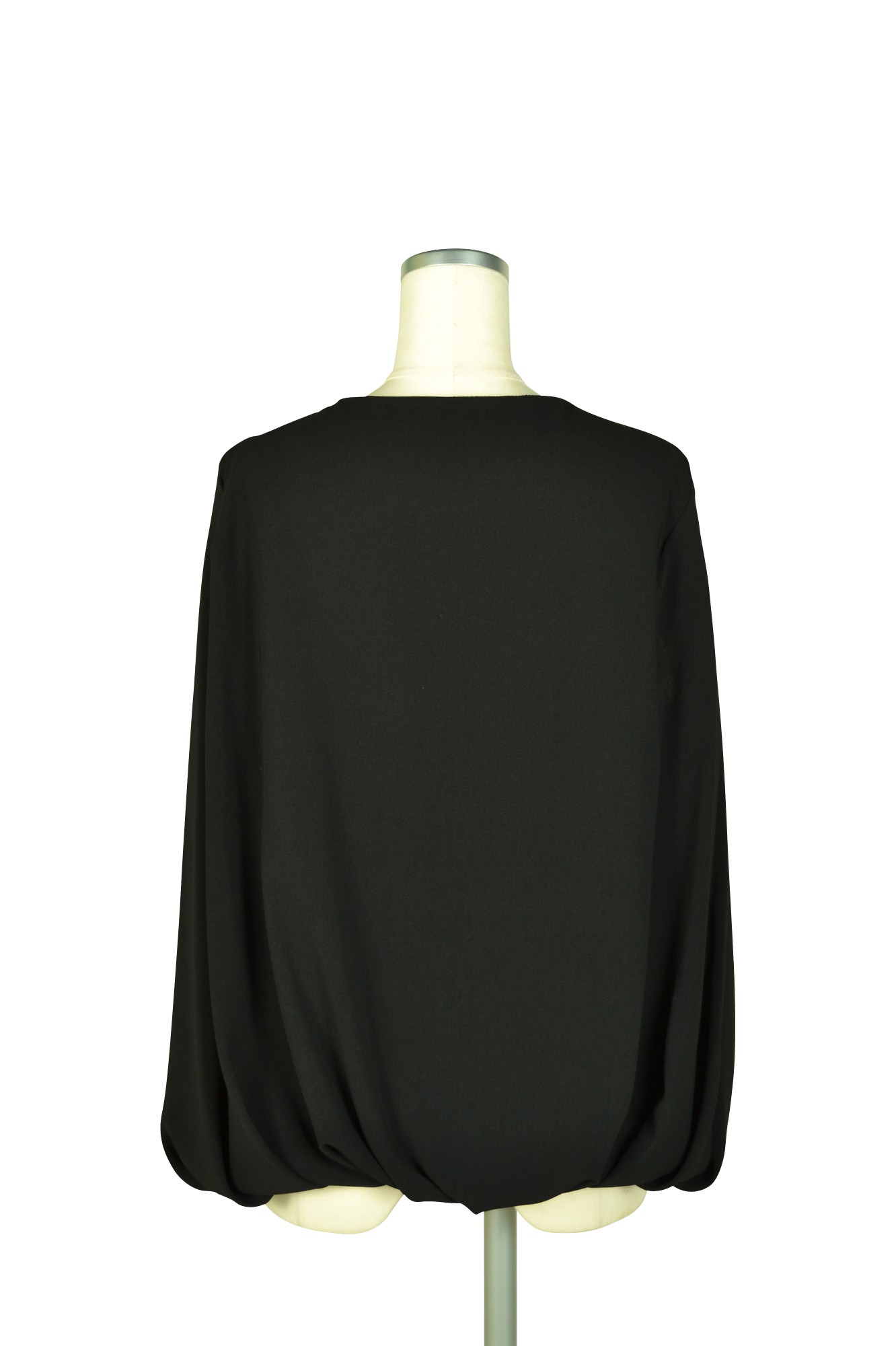 ケープ袖ブラックジャケット