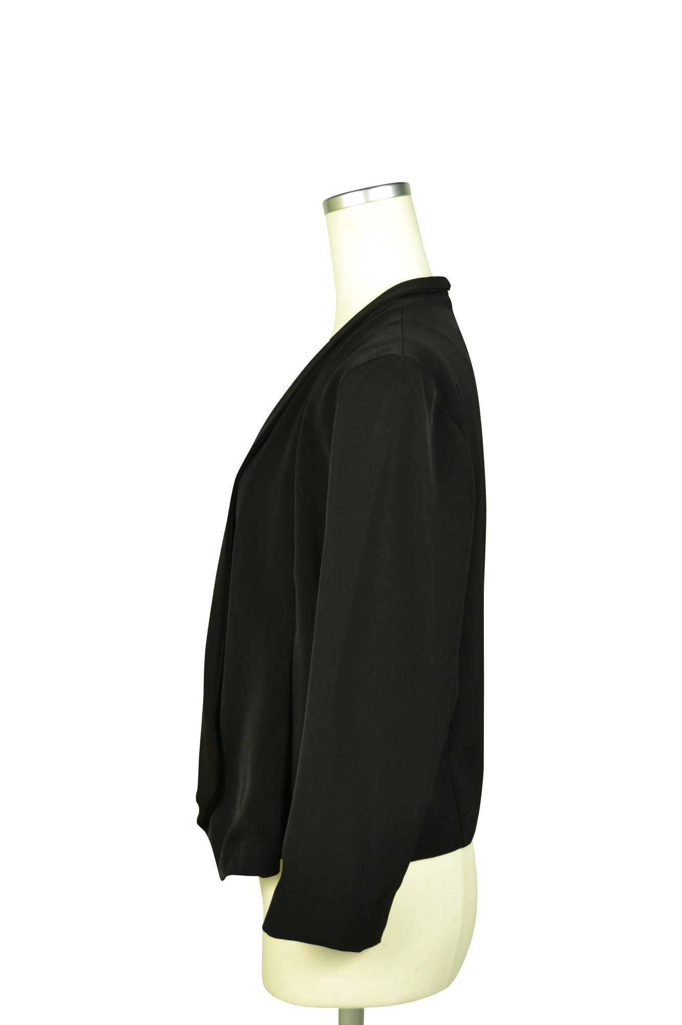 スタイリッシュ8分袖ブラックジャケット