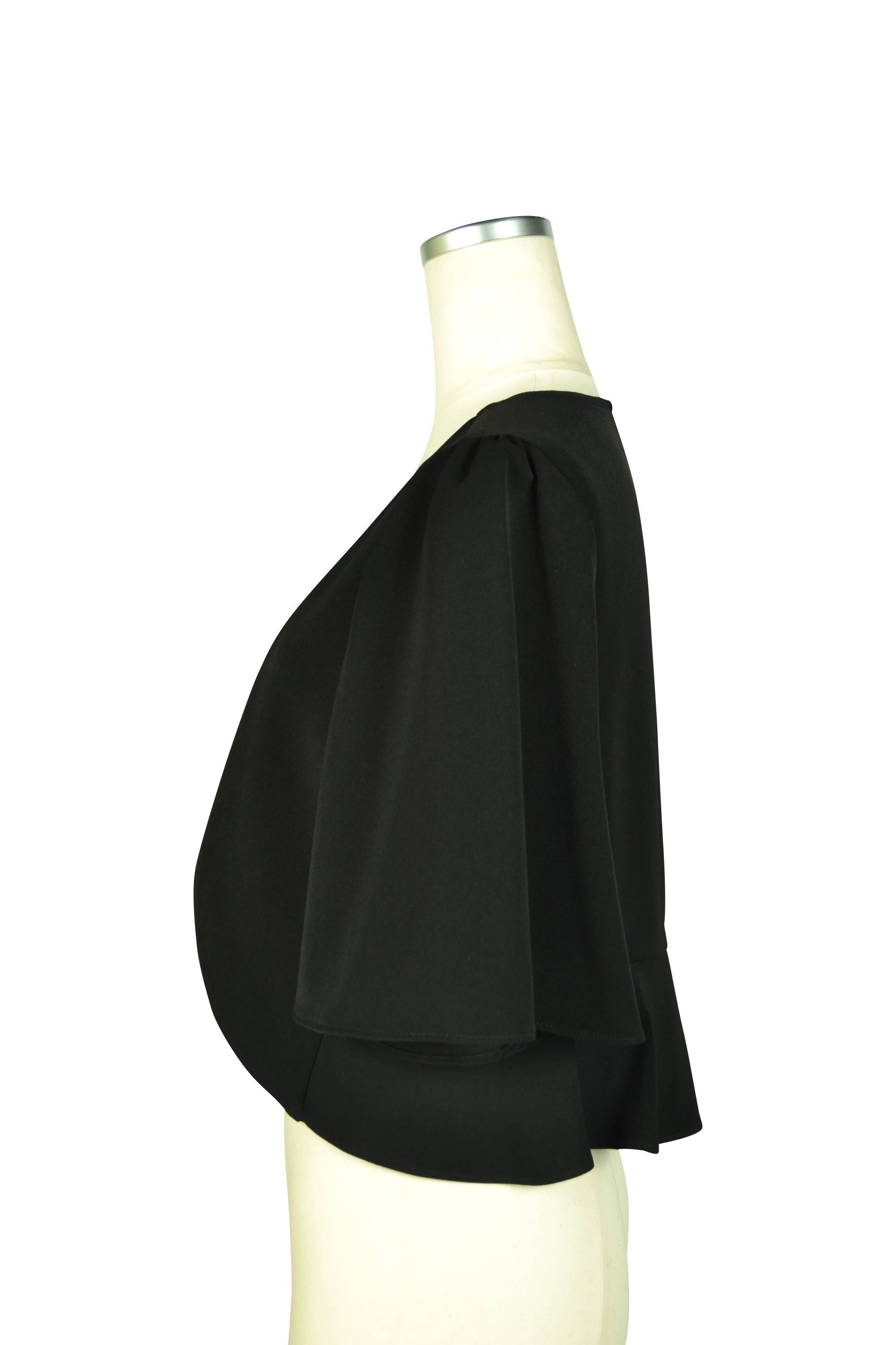 袖フレアブラックボレロ