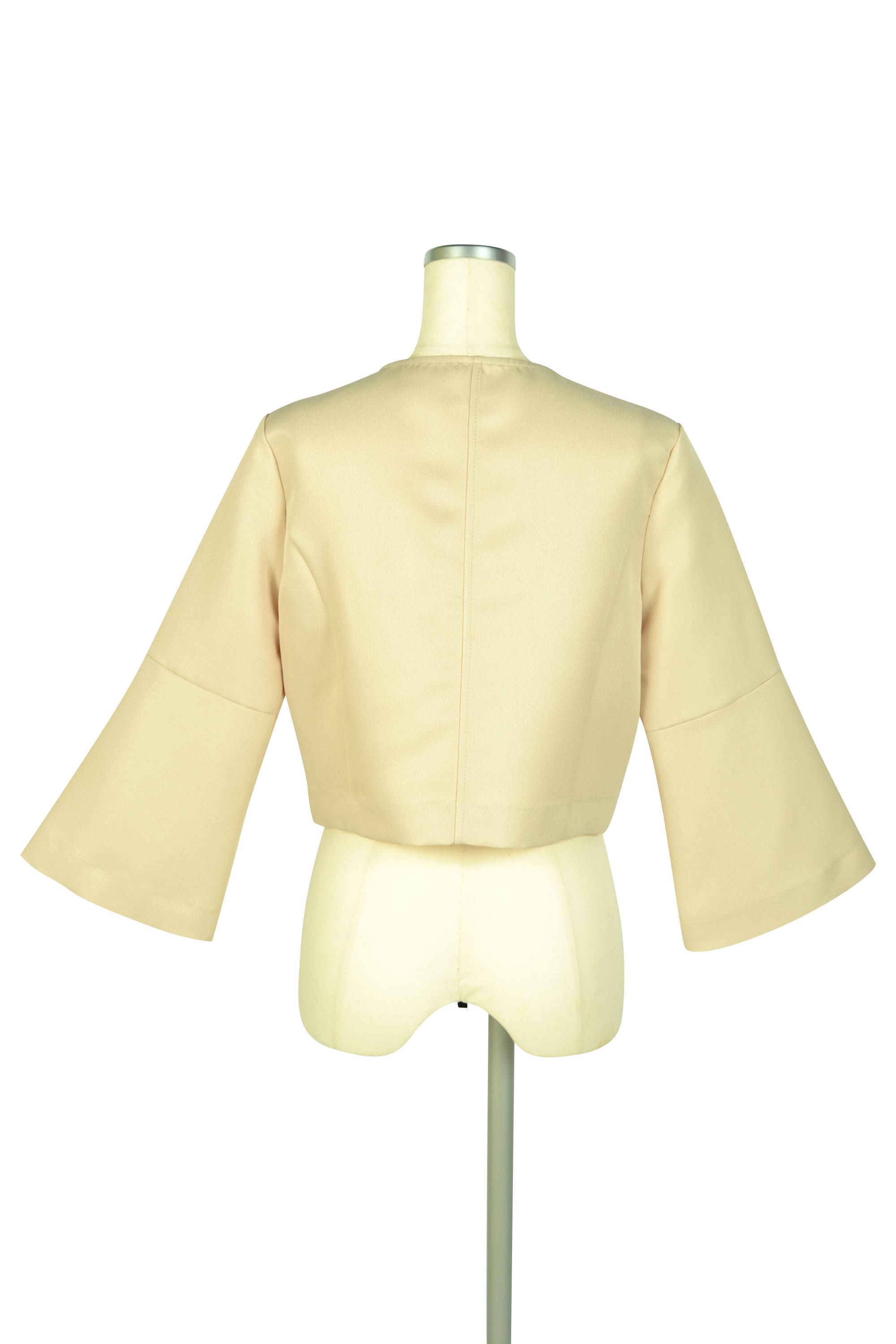 ベル袖ベージュジャケット