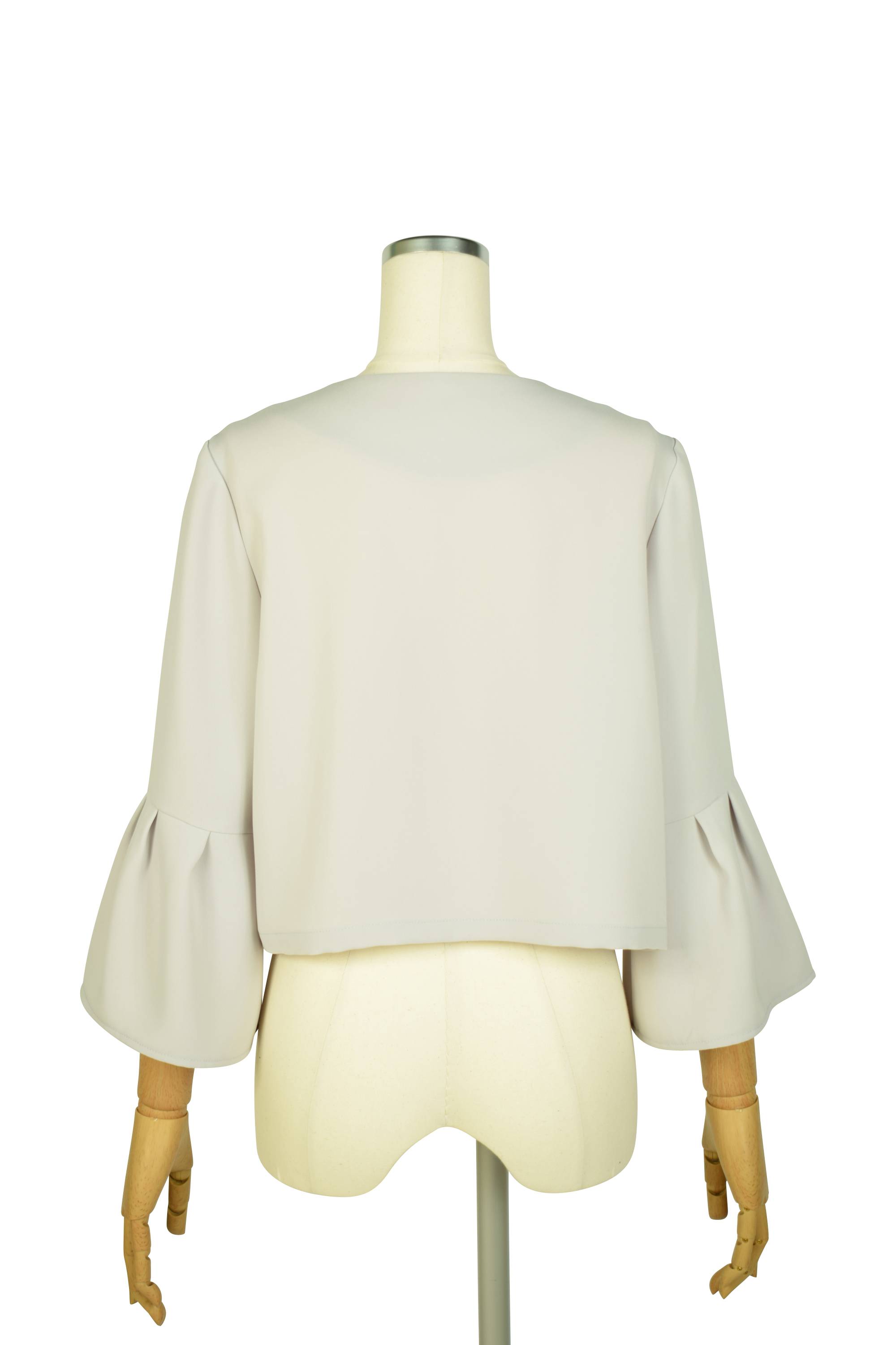 襟付きベル袖ライトグレージャケット