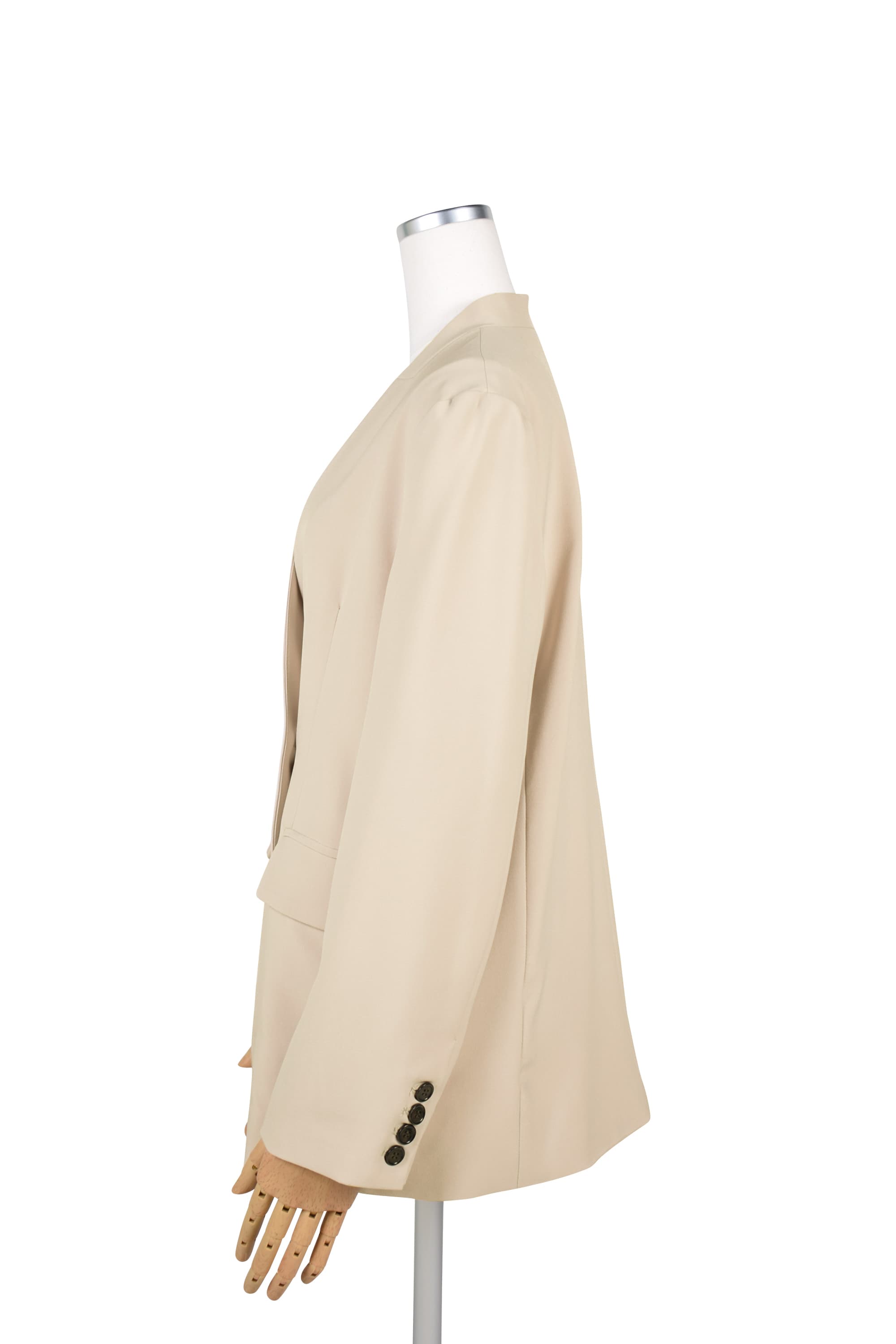 ノーカラーダブルベージュジャケット