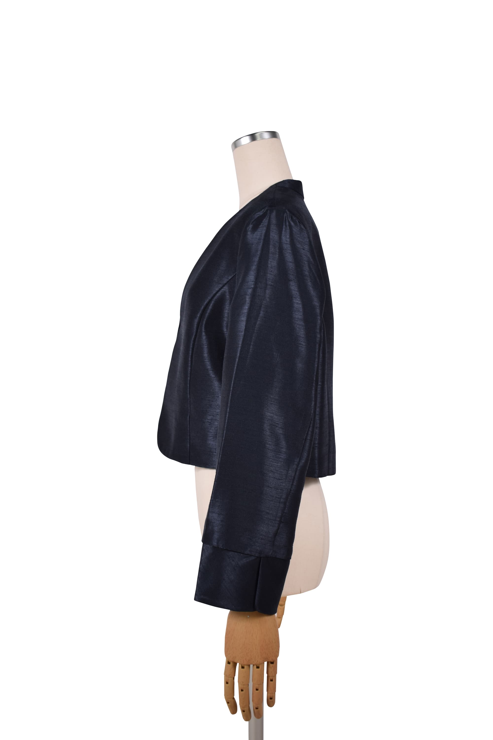 シンプル光沢ネイビージャケット