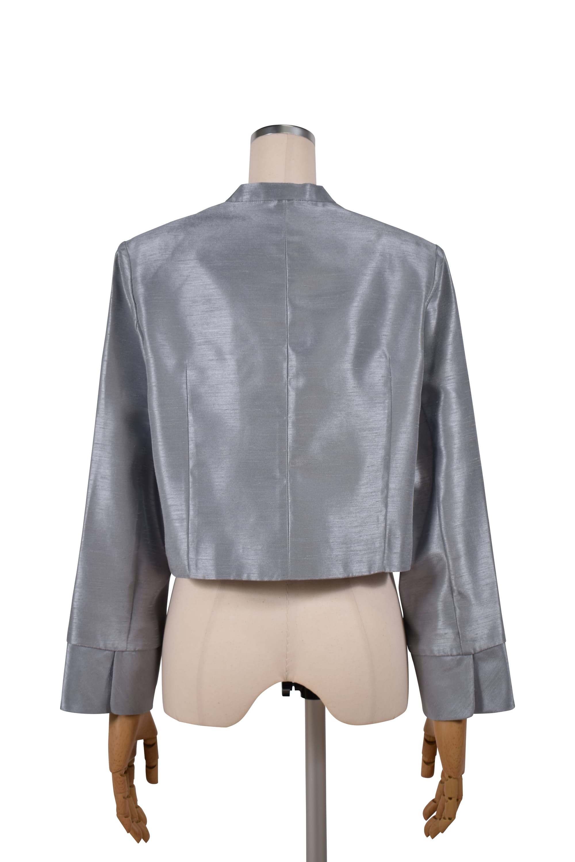 シンプル光沢シルバージャケット