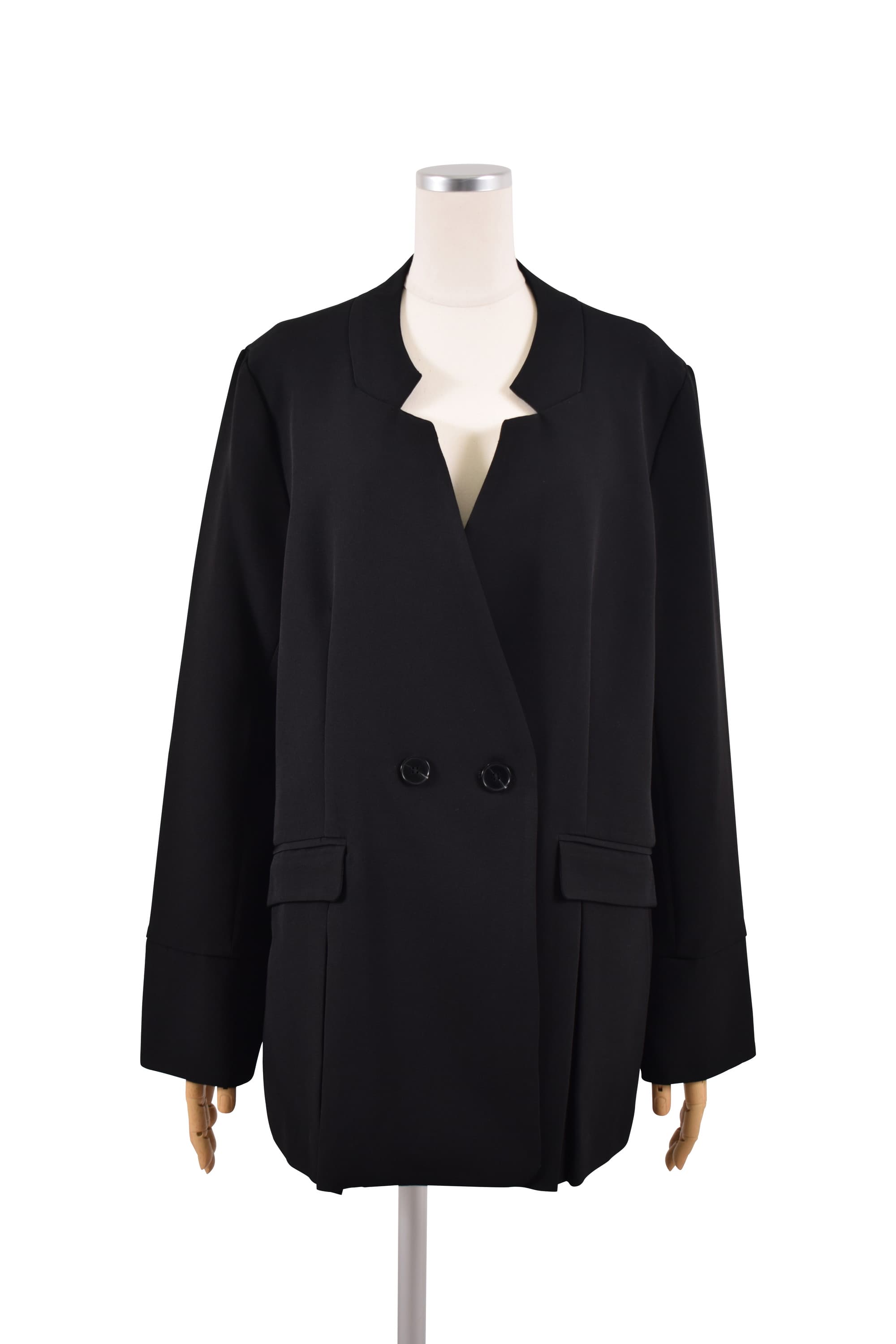 ボックスシルエットブラックジャケット