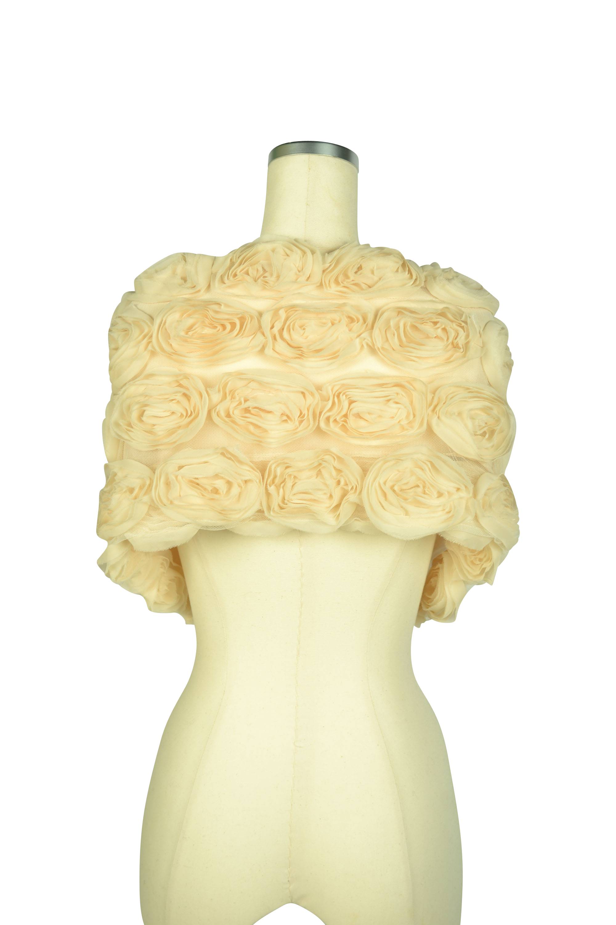 立体フラワーモチーフアイボリーショール