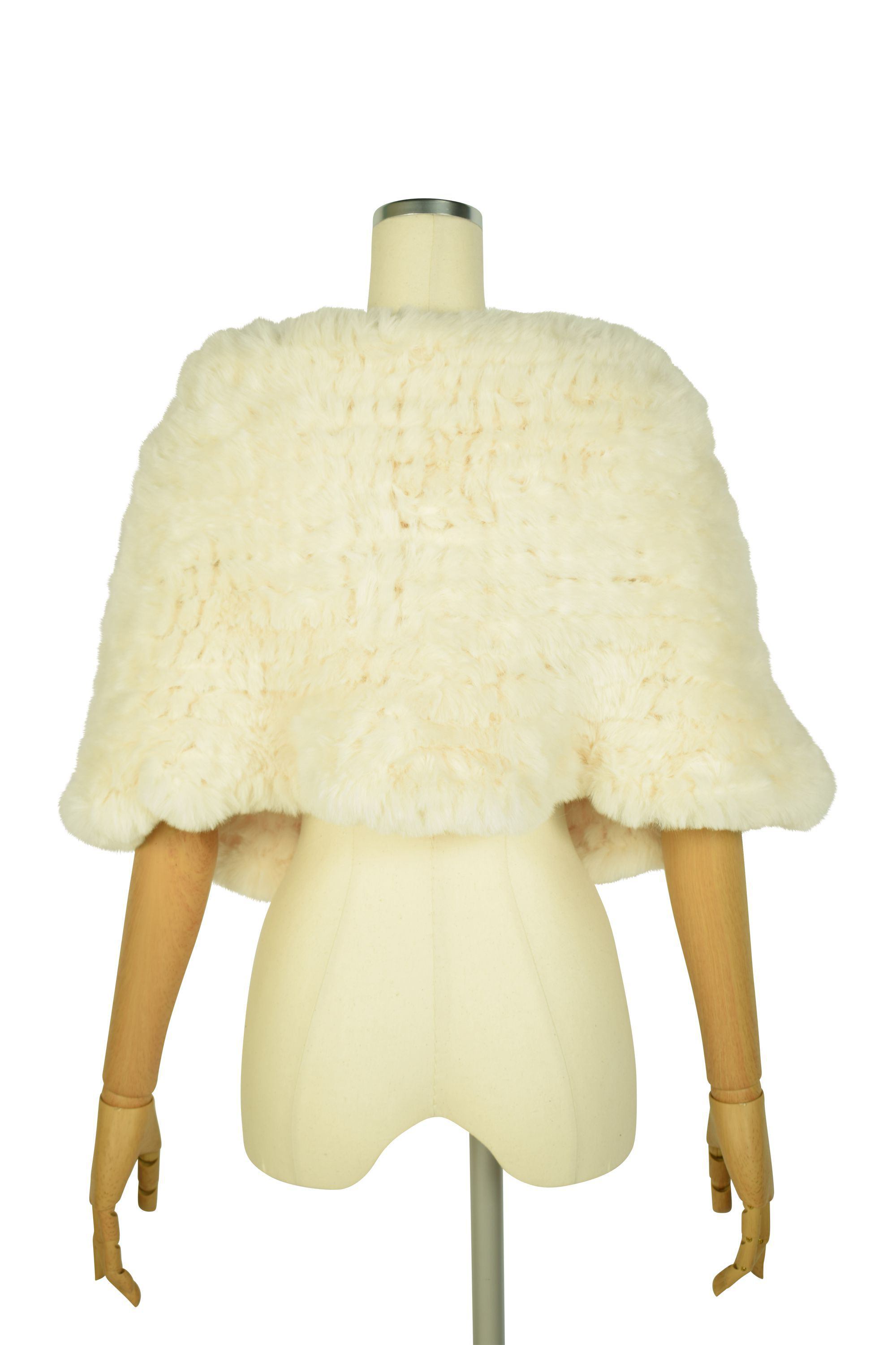 留め具付きエコファーアイボリーショール