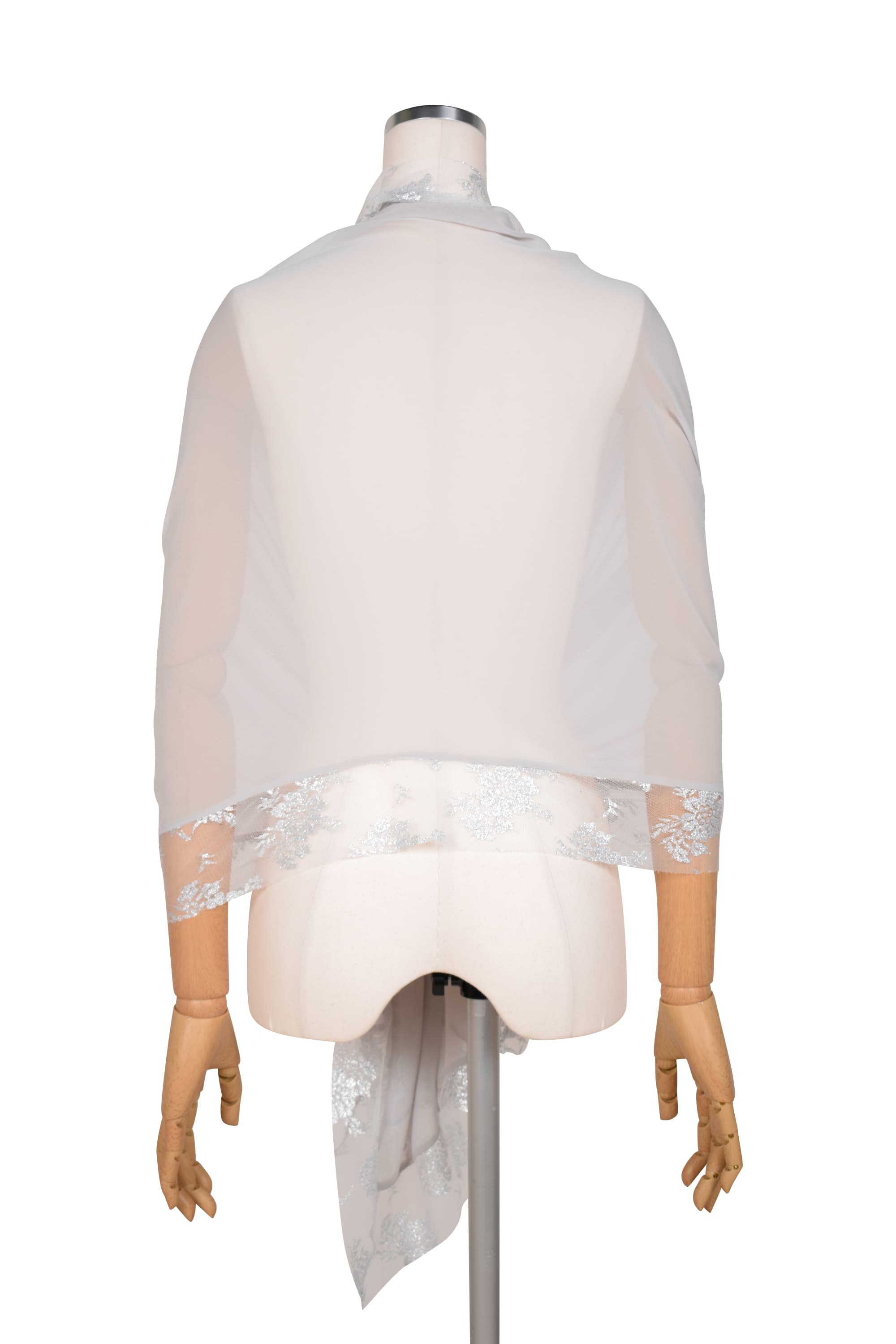 シルバーレース×グレージュショール