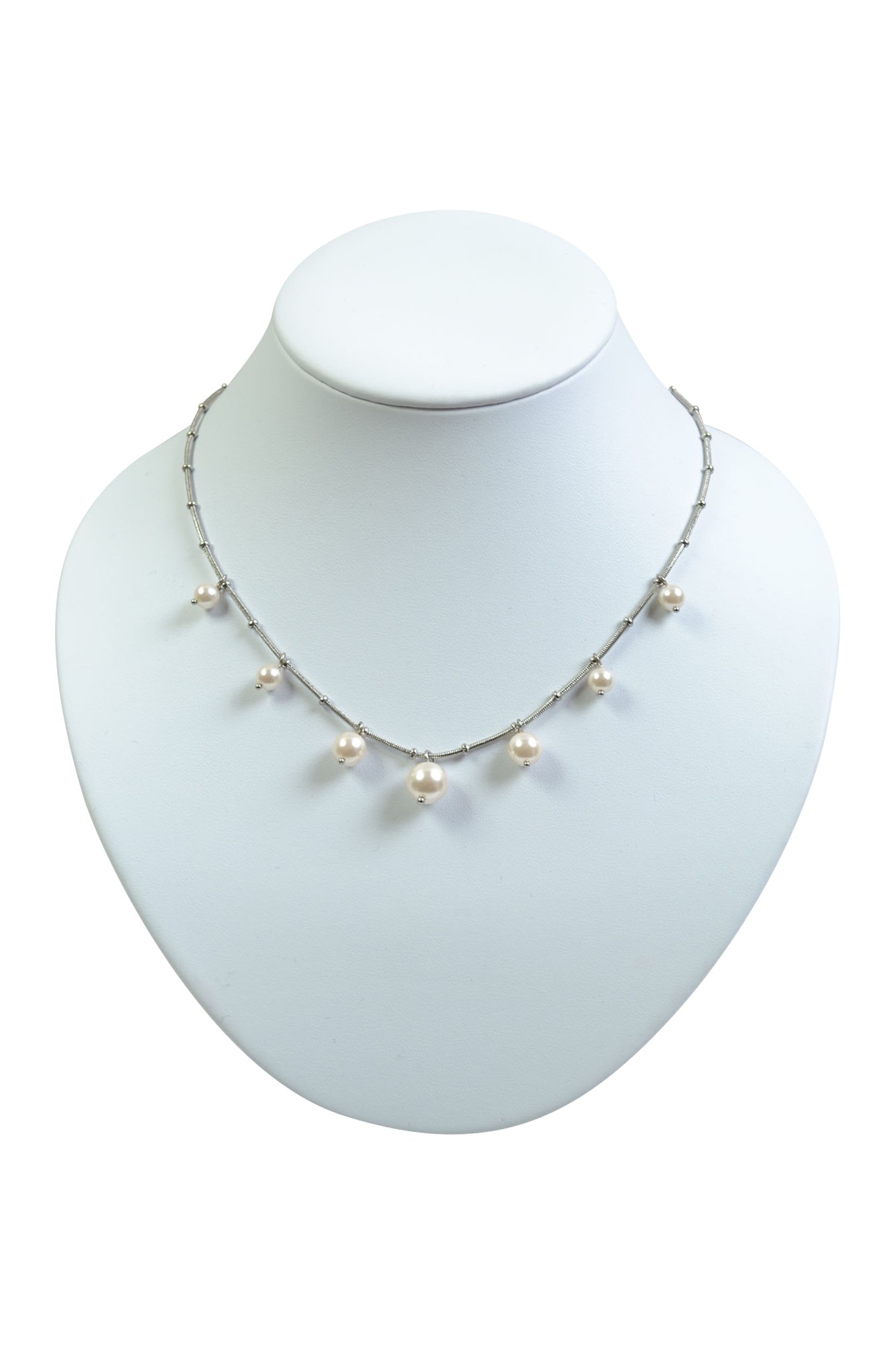 華奢シルバーパールネックレス