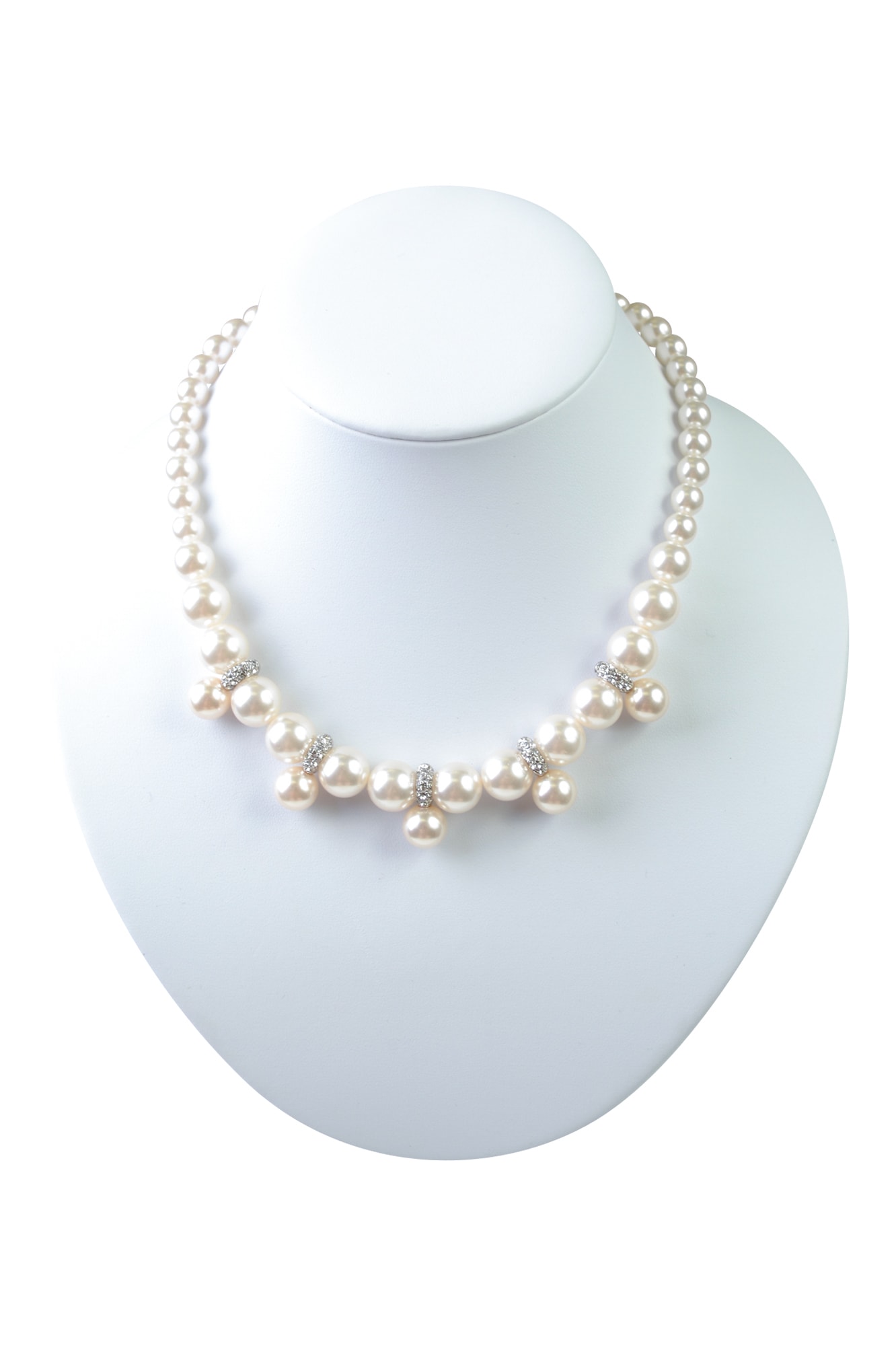 クリスタルパールエレガントネックレス