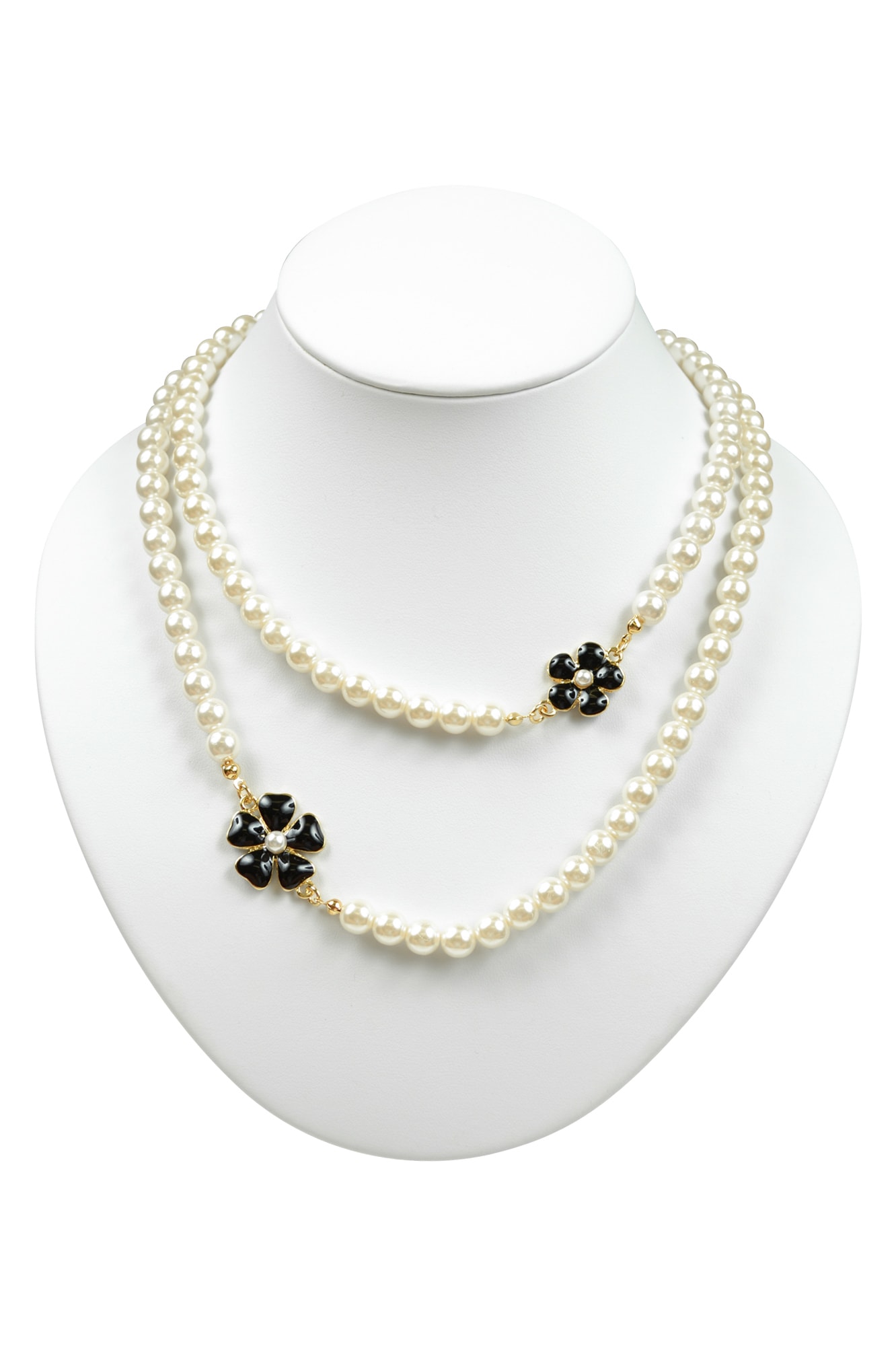 ブラックデイジーパールネックレス