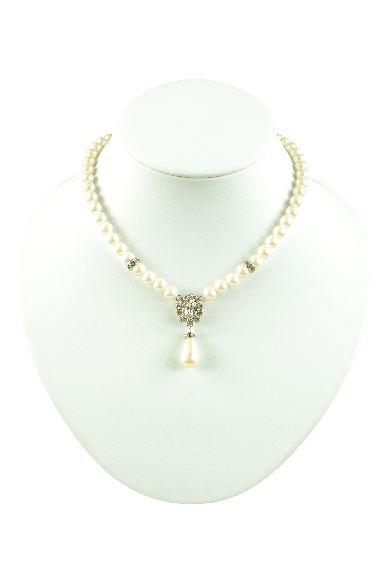 上品ティアドロップシルバーネックレス