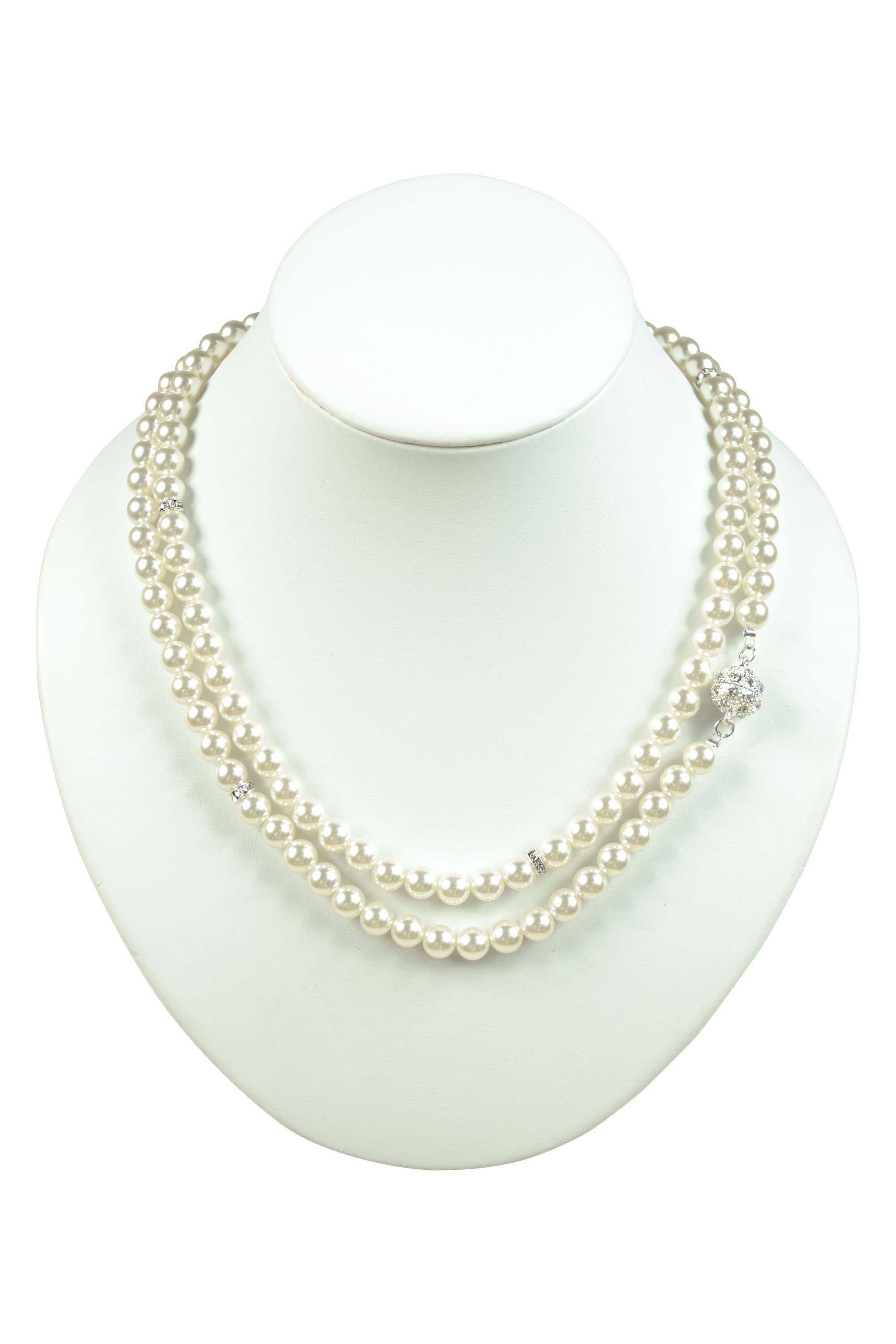 クリスタルマグネットロングネックレス