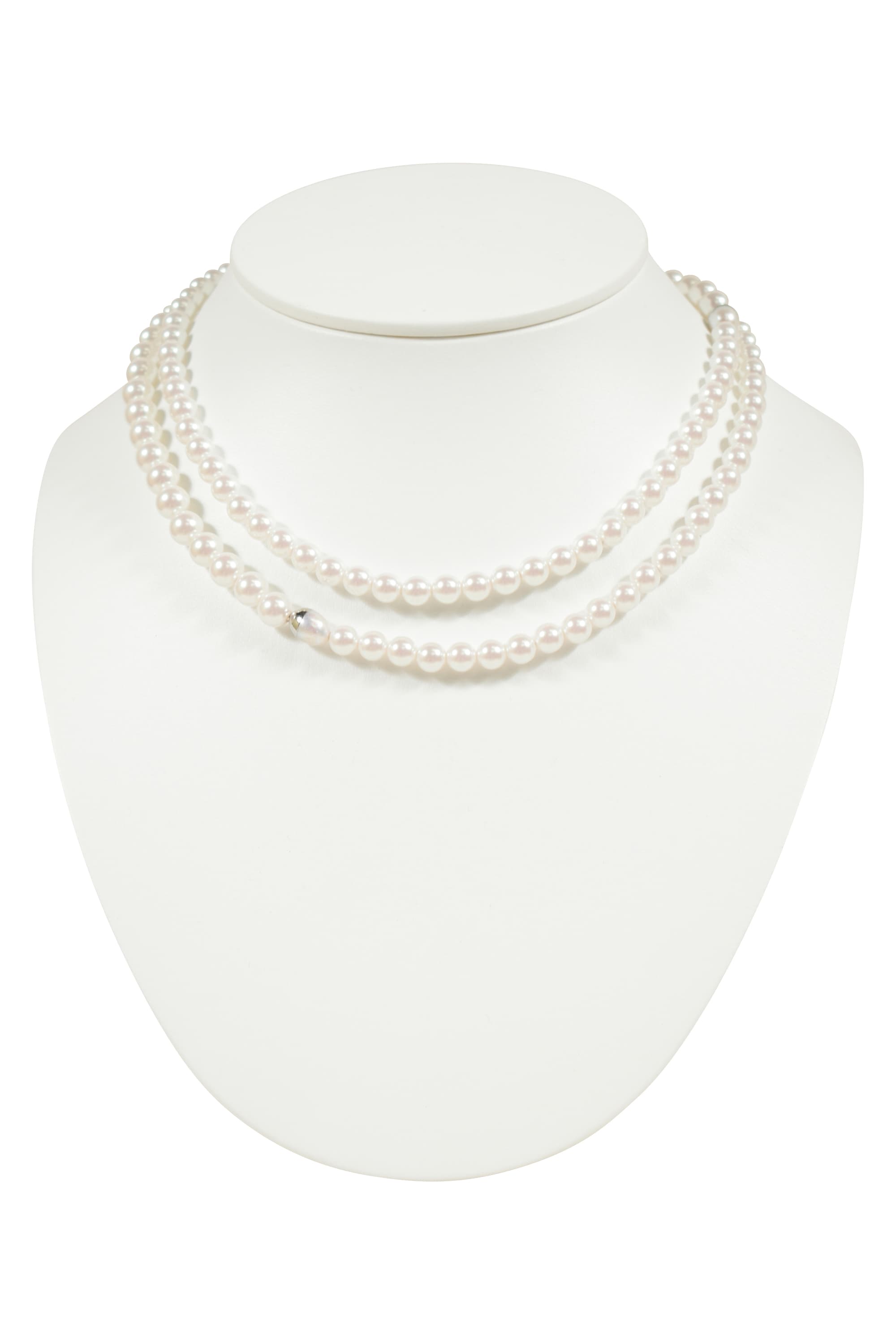 シルバーメタル加工ロングパールネックレス